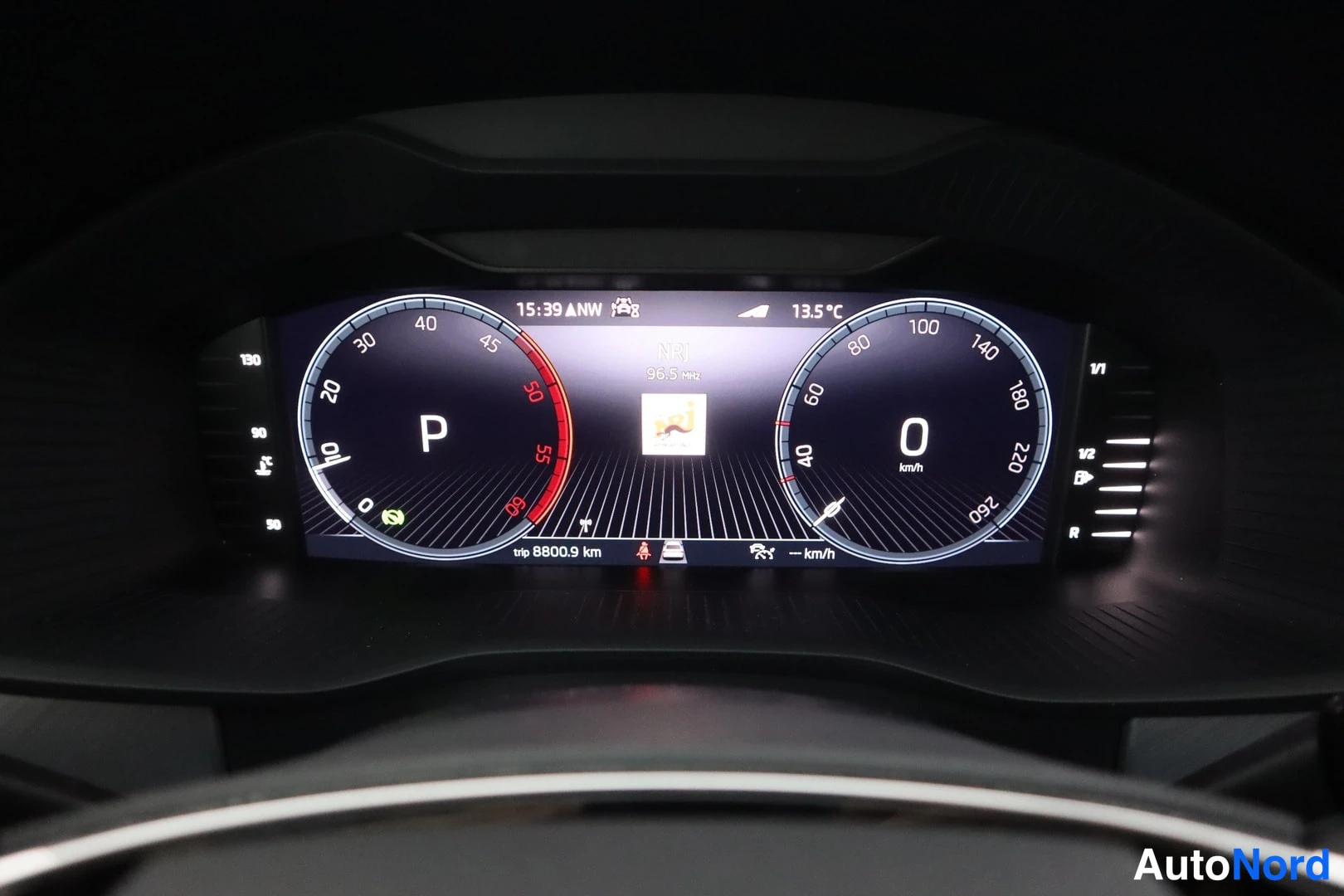 Harmaa Skoda Kodiaq 2022, yksityiskohta, kuva 17