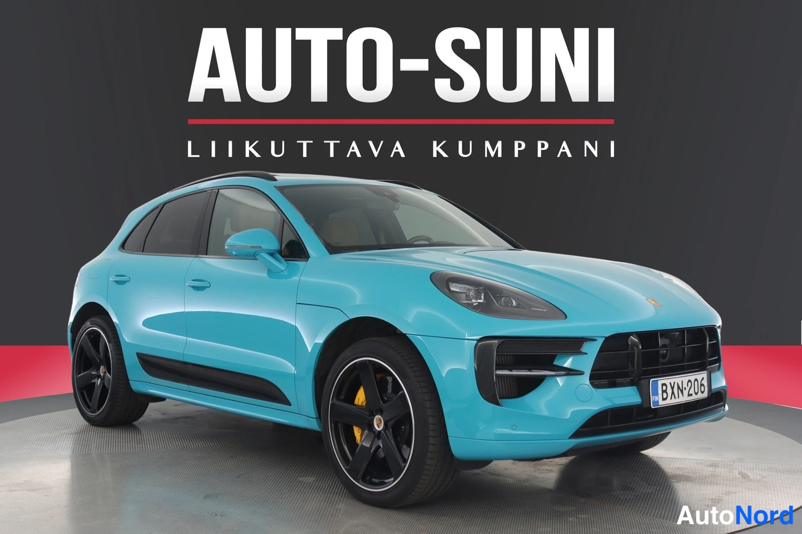 Sininen Porsche Macan 2019, ulkokuva 1 – Lappeenranta