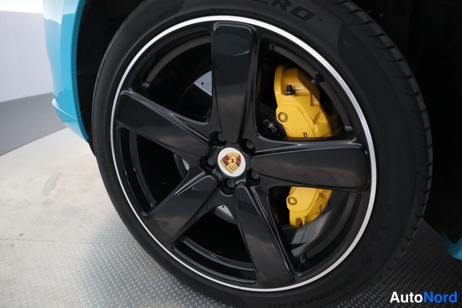 Sininen Porsche Macan 2019, ulkokuva 19 – Lappeenranta
