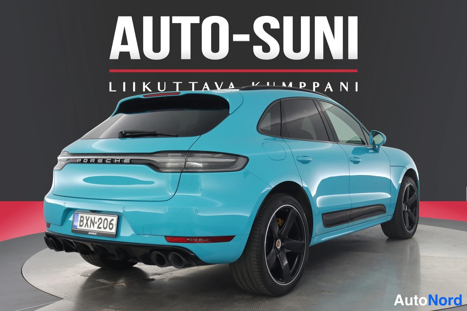 Sininen Porsche Macan 2019, ulkokuva 3 – Lappeenranta