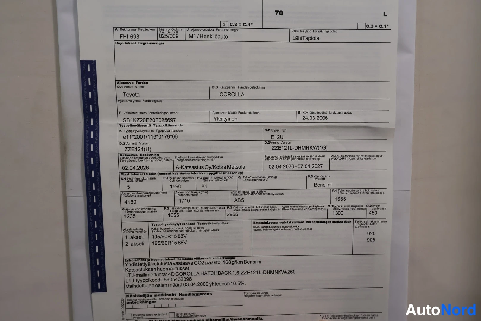 Muu: Ruotsinkielinen ajoneuvon rekisteriote Toyota Corollasta, rekisterinumero