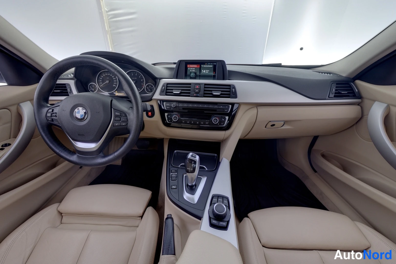BMW 320i xDrive 2018, ulkokuva 7 – Lappeenranta
