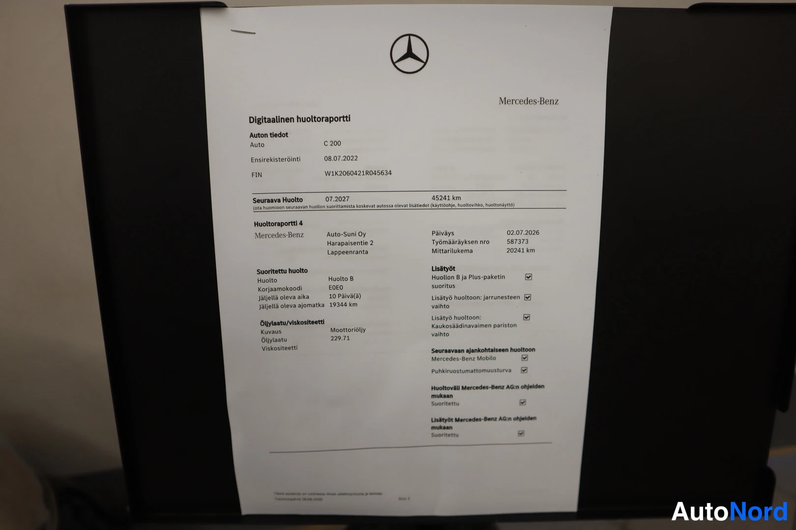 Asiakirja: Digitaalinen huoltoraportti Mercedes-Benz C 200 -autolle, huolto 07.07.2026, mittarilukema 20241 km