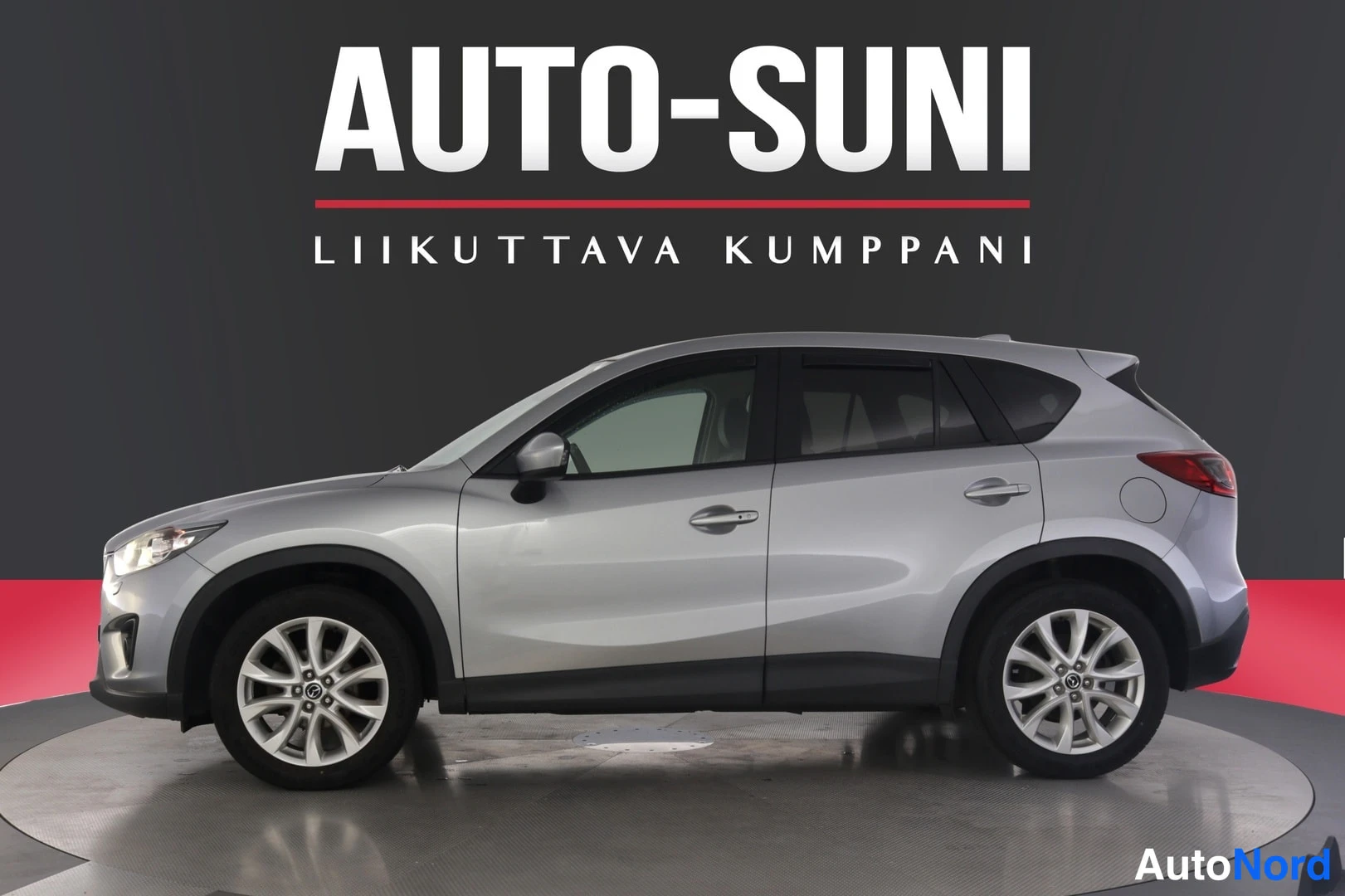 Takaviisto: Mazda CX-5: