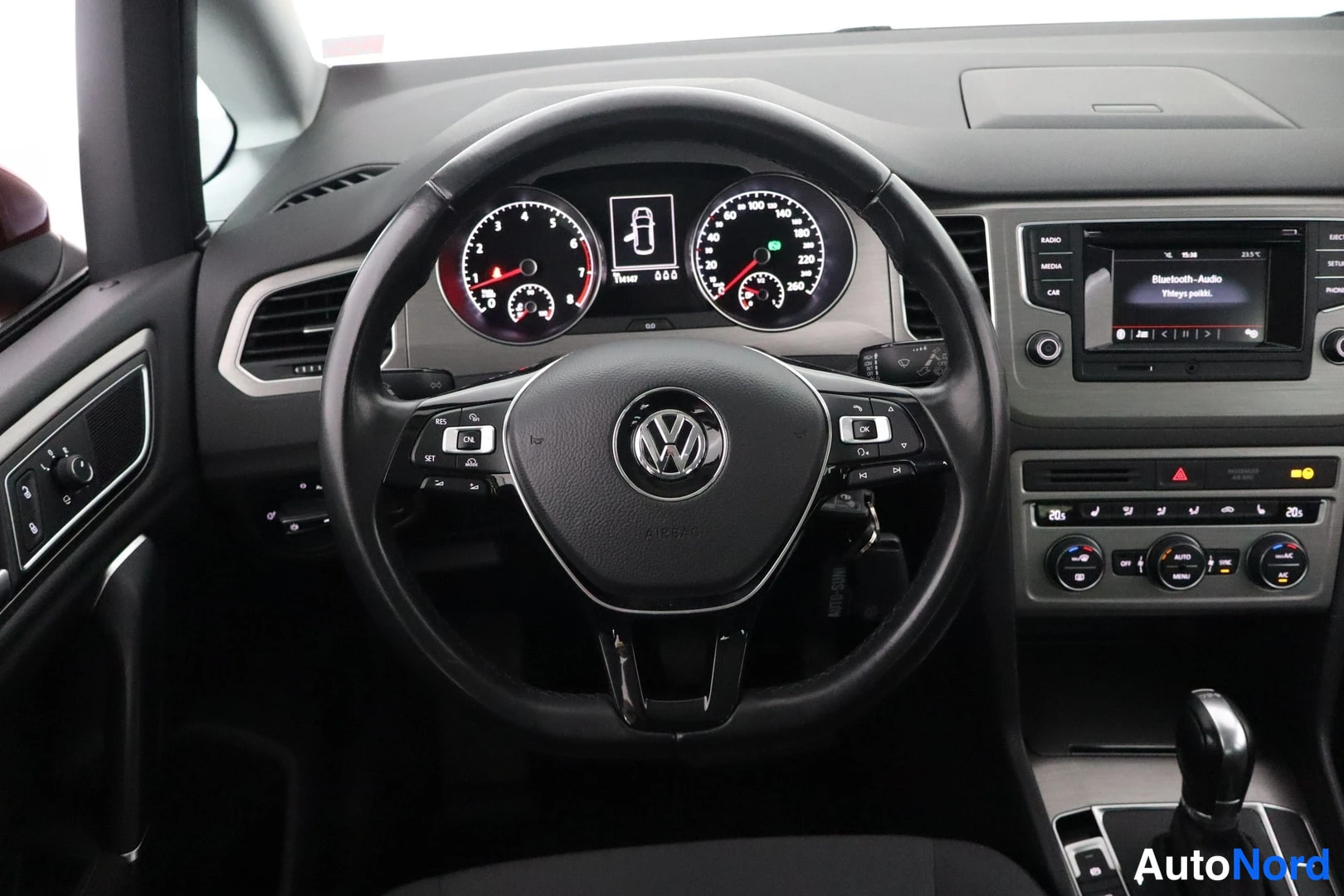 Volkswagen Golf Sportsvan 2016, ulkokuva 13 – Lappeenranta