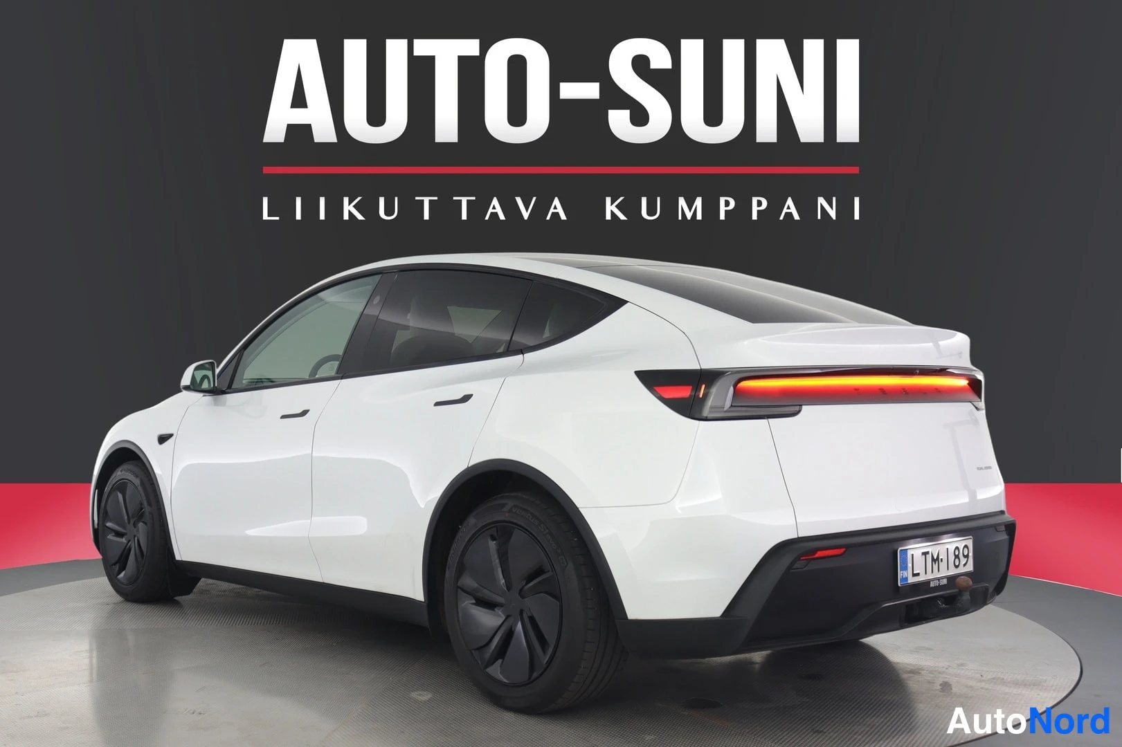 Tesla Model Y 2026, ulkokuva 3 – Lappeenranta