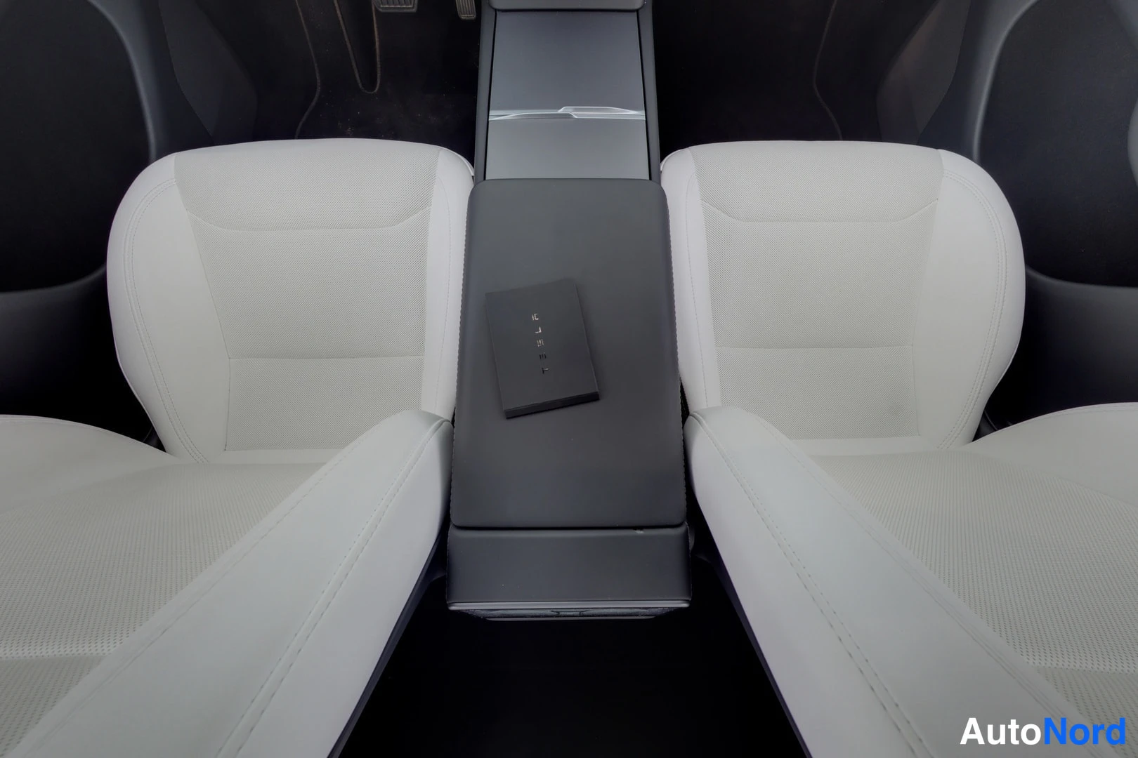 Tesla Model Y 2026, ulkokuva 8 – Lappeenranta