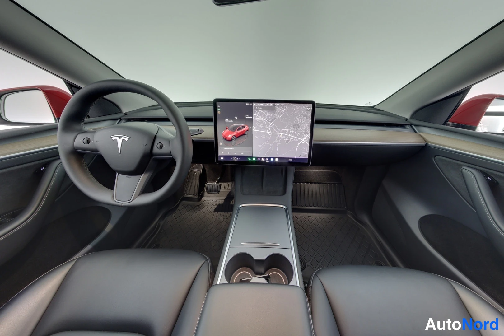 Valkoinen Tesla Model Y 2022, ulkokuva 7 – Lappeenranta
