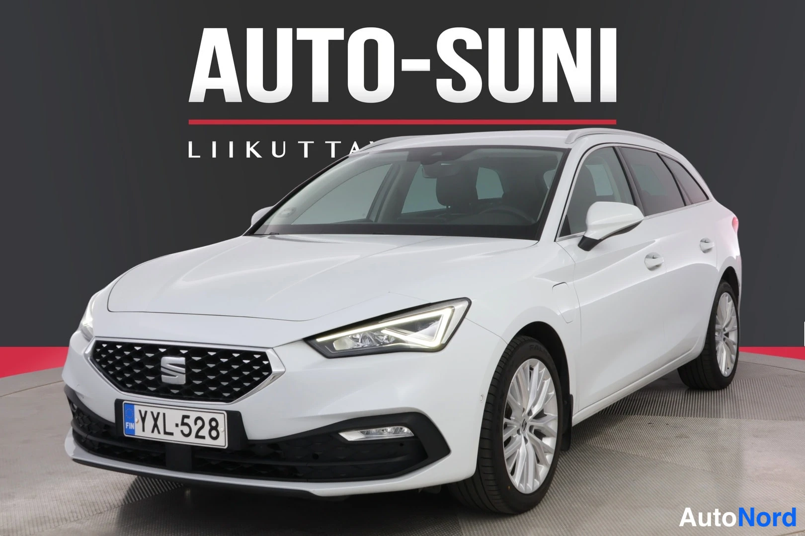 Seat Leon Sportstourer 1,4 PHEV eHybrid Xcellence DSG 2021