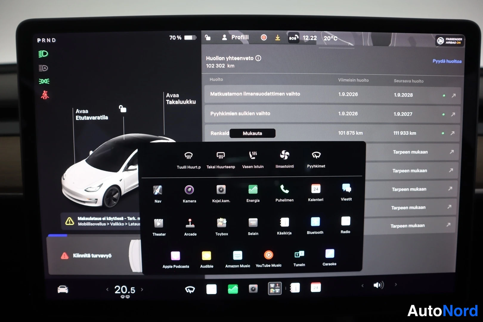 Valkoinen Tesla Model 3 2021, kuva 31