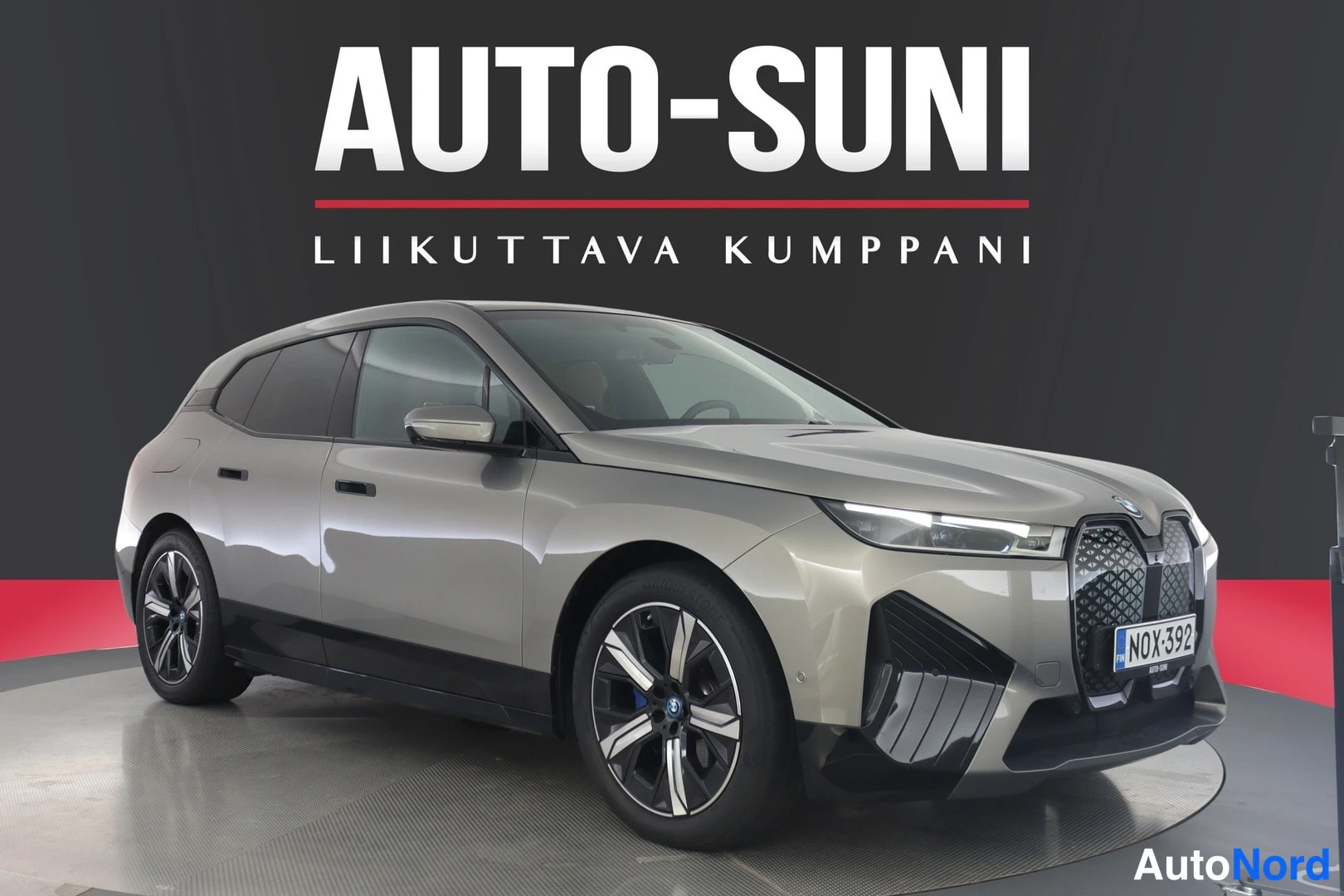Harmaa BMW iX 2023, ulkokuva 1 – Lappeenranta