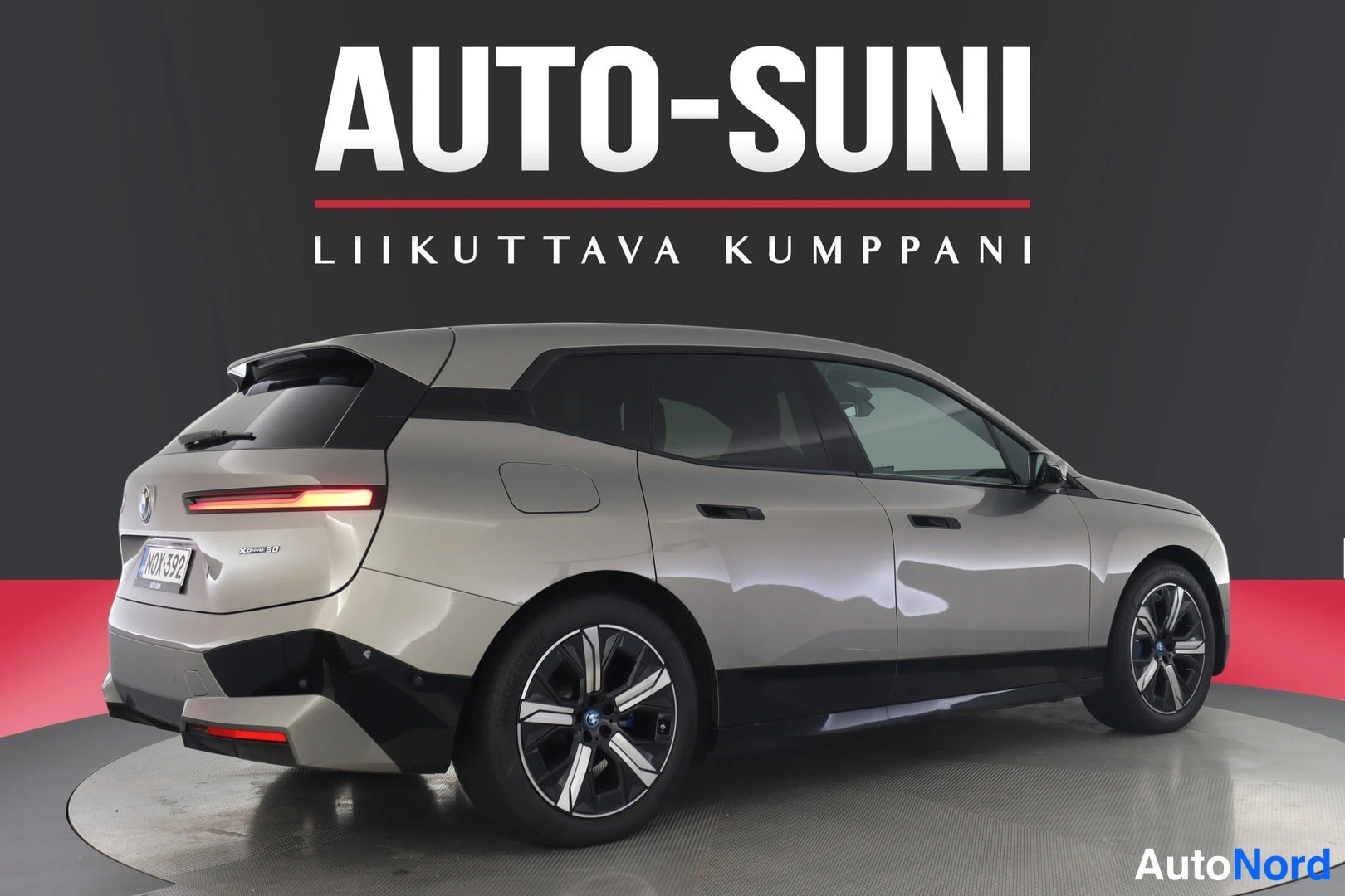 Harmaa BMW iX 2023, ulkokuva 2 – Lappeenranta