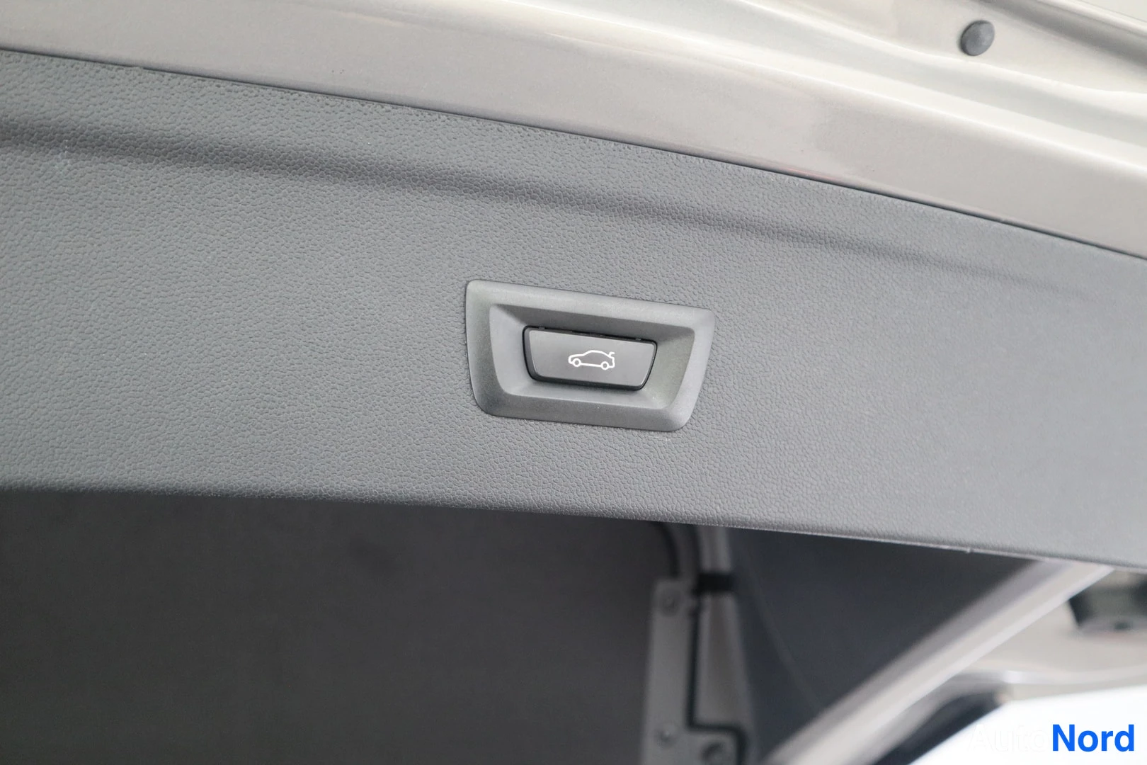 Harmaa BMW iX 2023, ulkokuva 11 – Lappeenranta