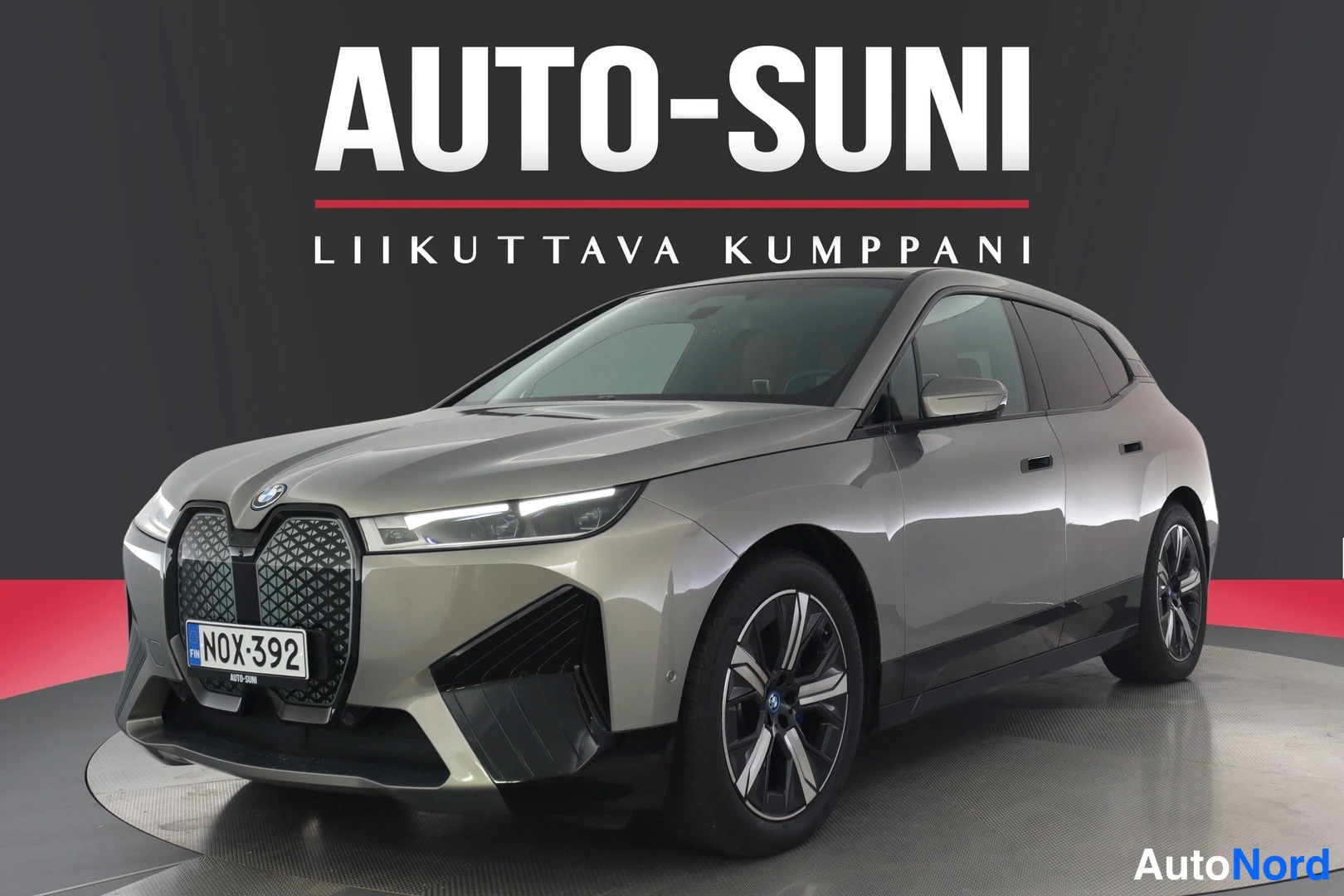 BMW iX xDrive50 Sport Package 2023