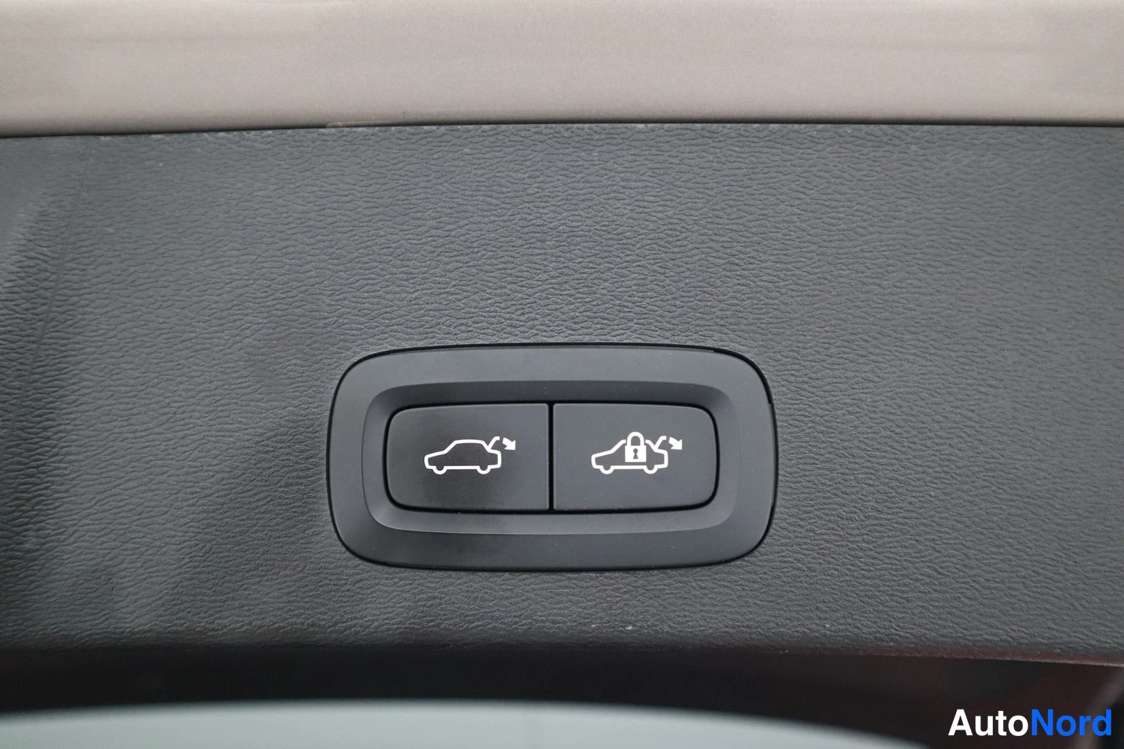 Volvo XC40 2023, ulkokuva 15 – Lappeenranta