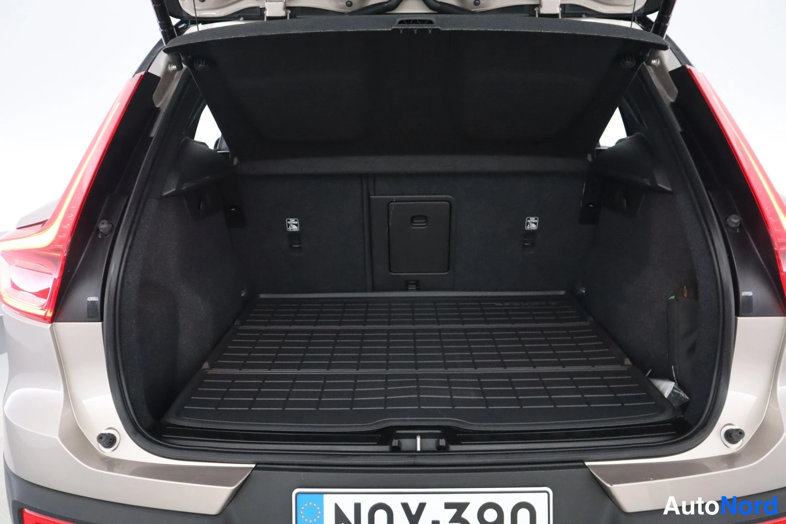 Volvo XC40 2023, ulkokuva 16 – Lappeenranta