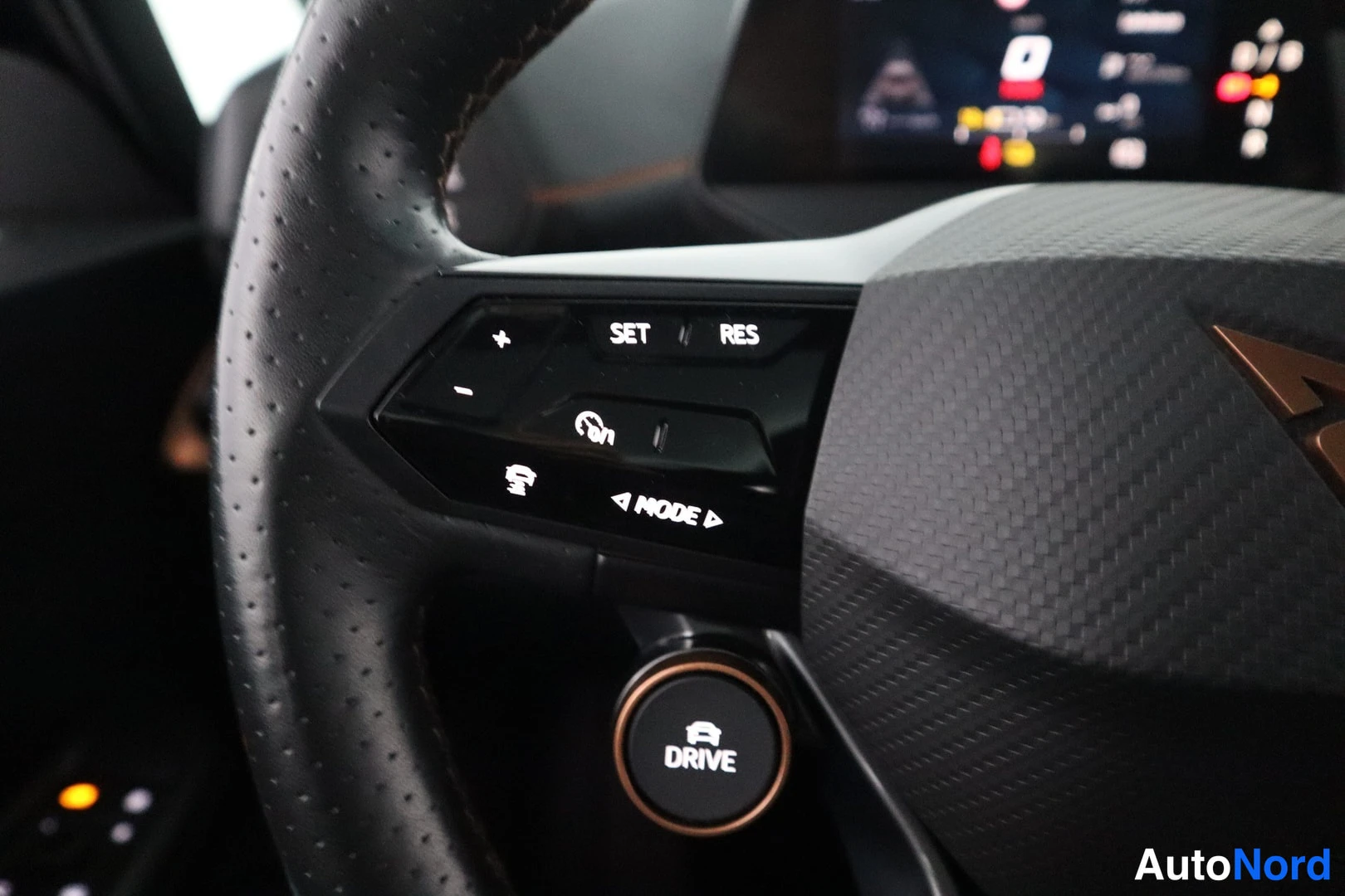 Sininen Cupra Born 2022, yksityiskohta, kuva 11