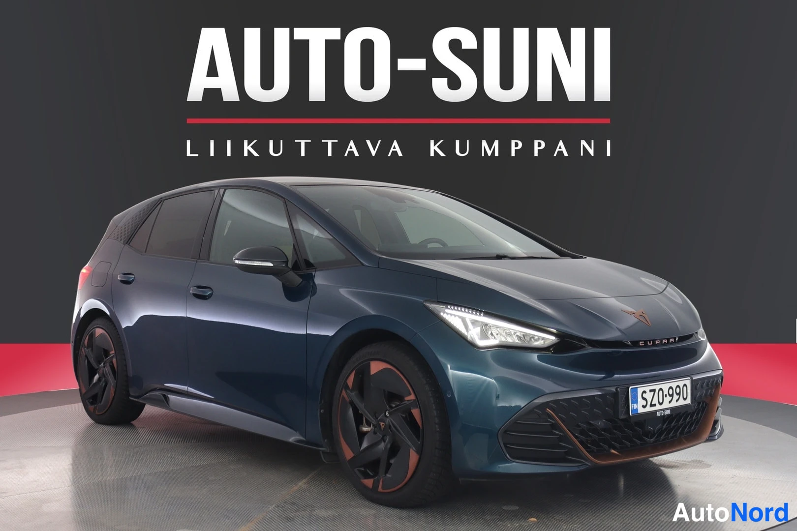 Sininen Cupra Born 2022, etuviisto, keula vasemmalle, kuva 2