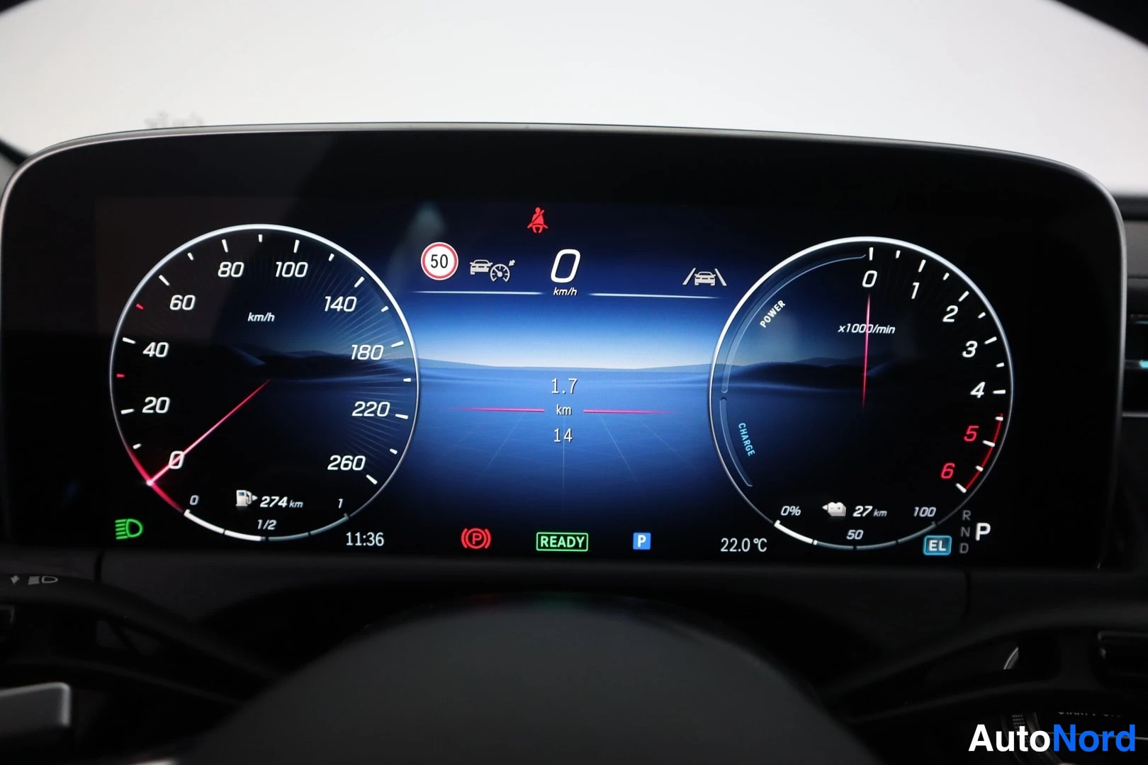 Yksityiskohta: Uusi Mercedes-Benz