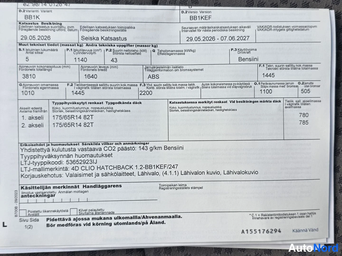 Asiakirja: Swedish vehicle technical specification document showing model year 2006, engine power 43 kW, fuel type Petrol, registration expiry May 2026, VIN suffix BB1KEF/