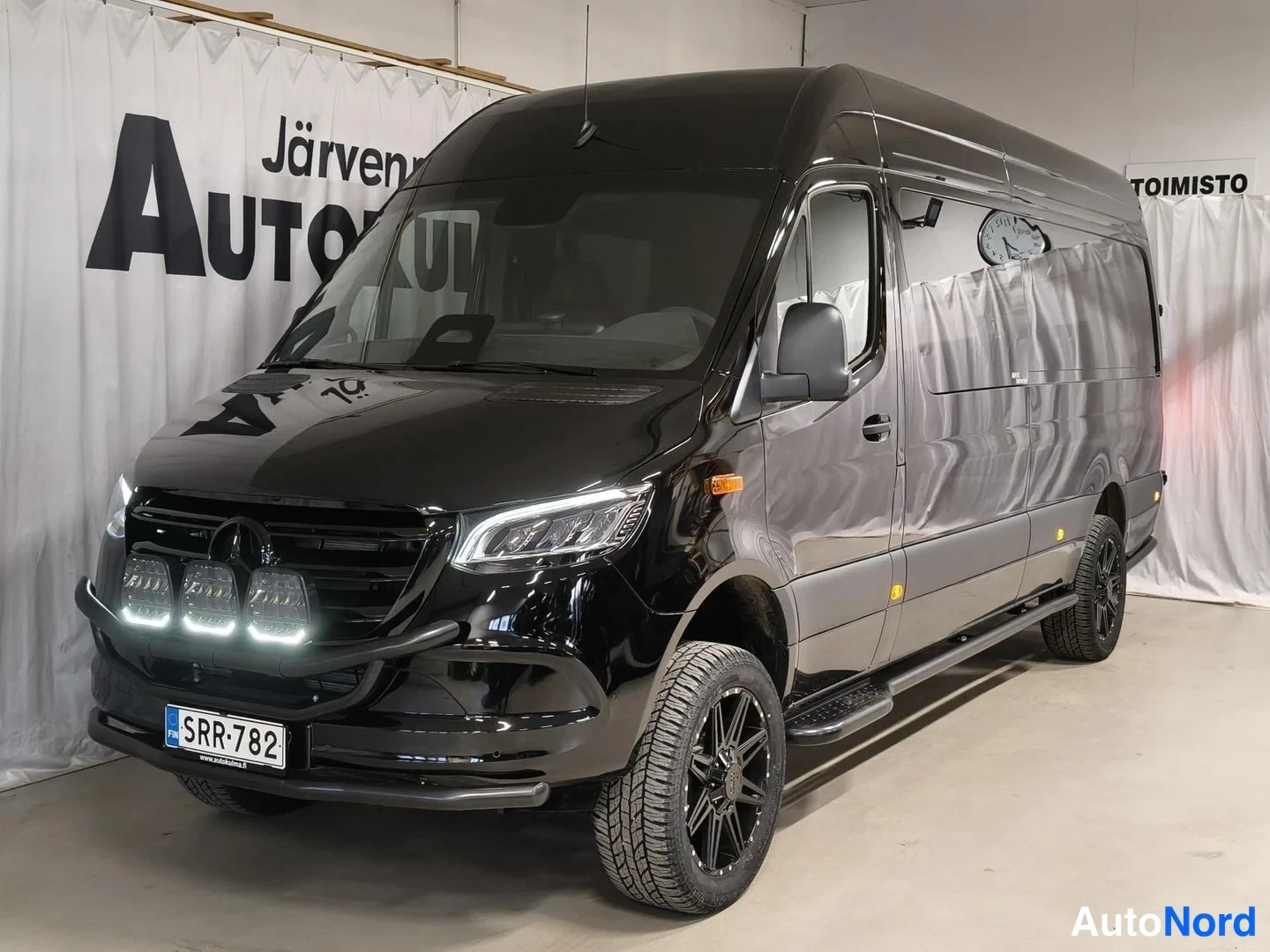 Mercedes-Benz Sprinter 319 Cdi 4x4 A3, Superhieno Edition, 2026