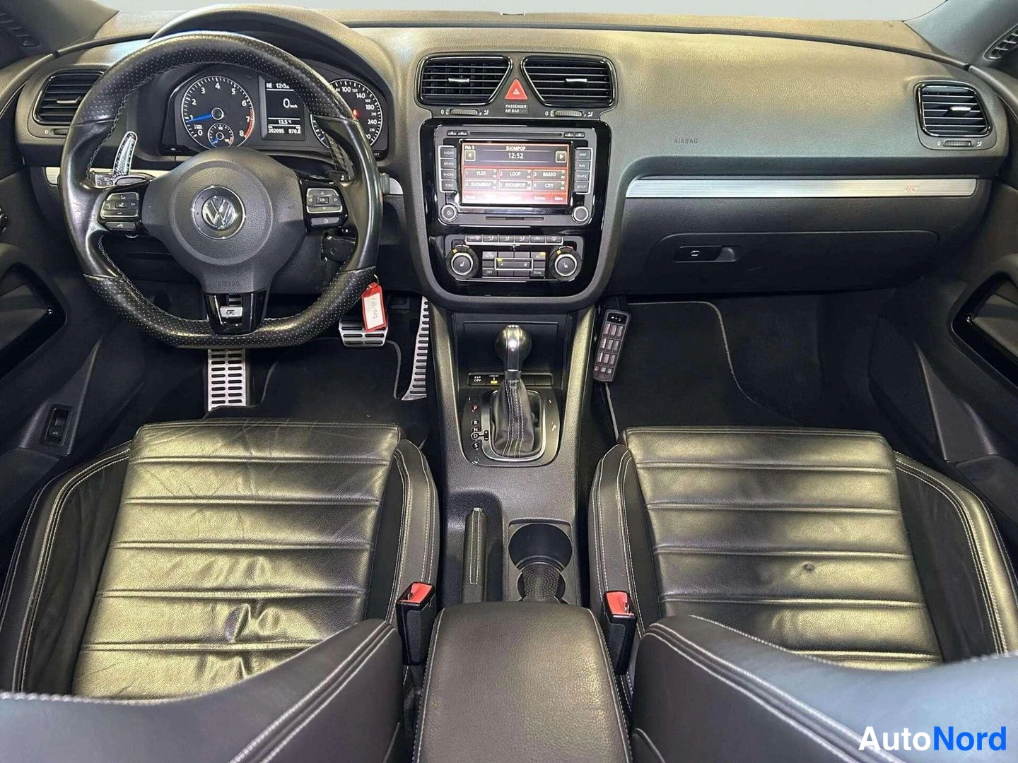 Valkoinen Volkswagen Scirocco 2010, sivulta, kuva 7