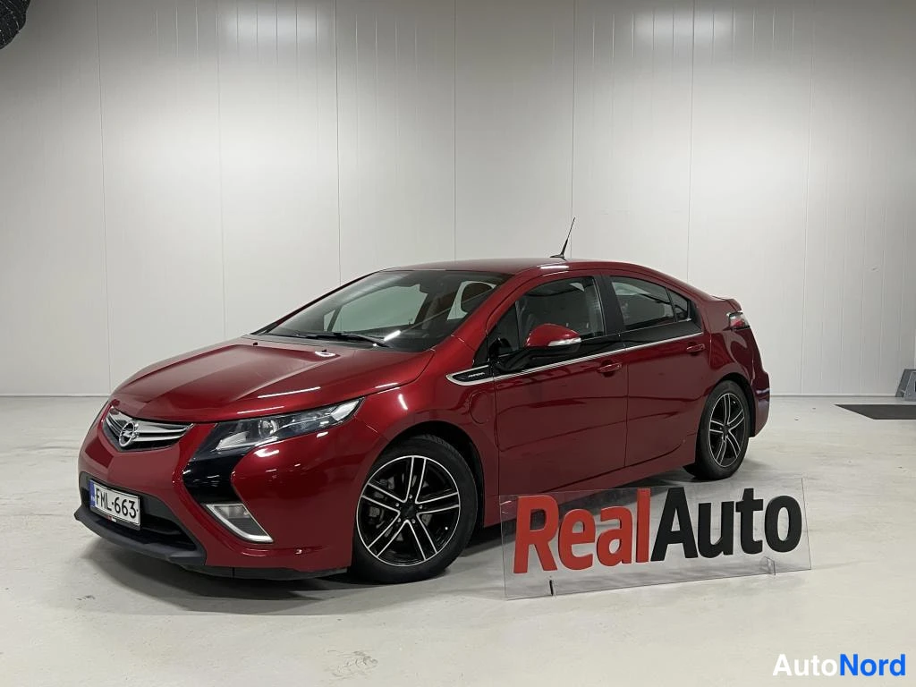 Opel Ampera 2012