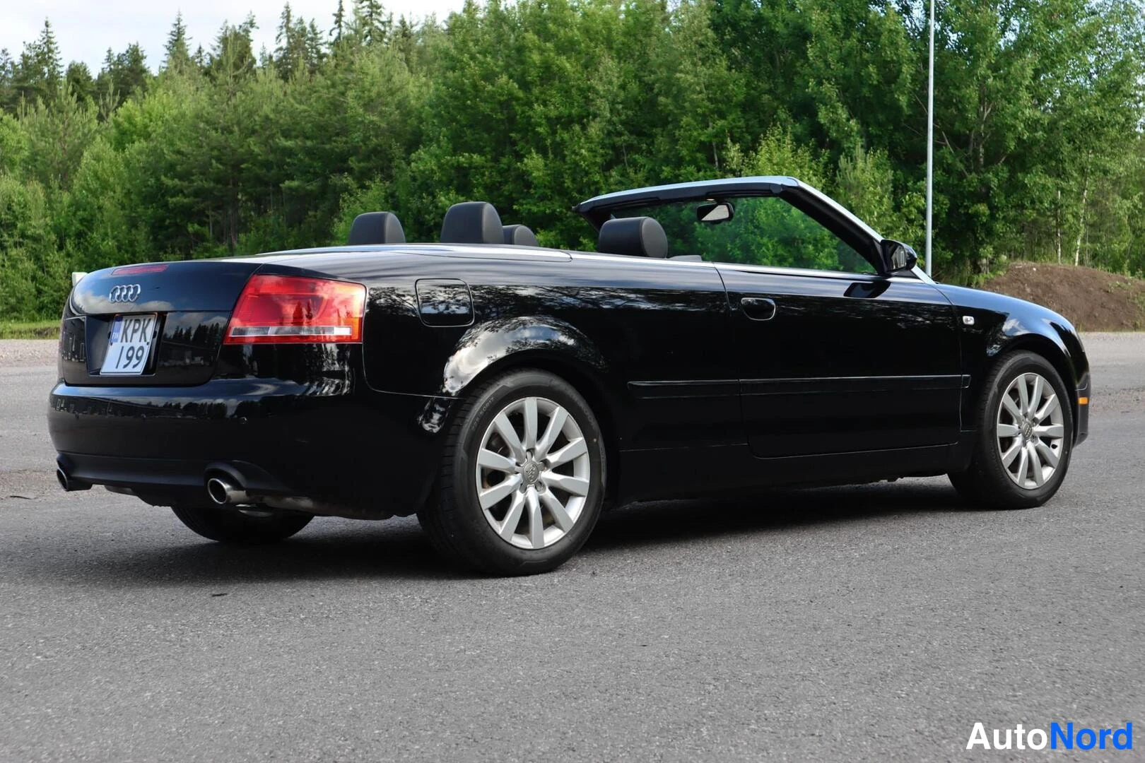Musta Audi A4 2008, takaviisto, kuva 6