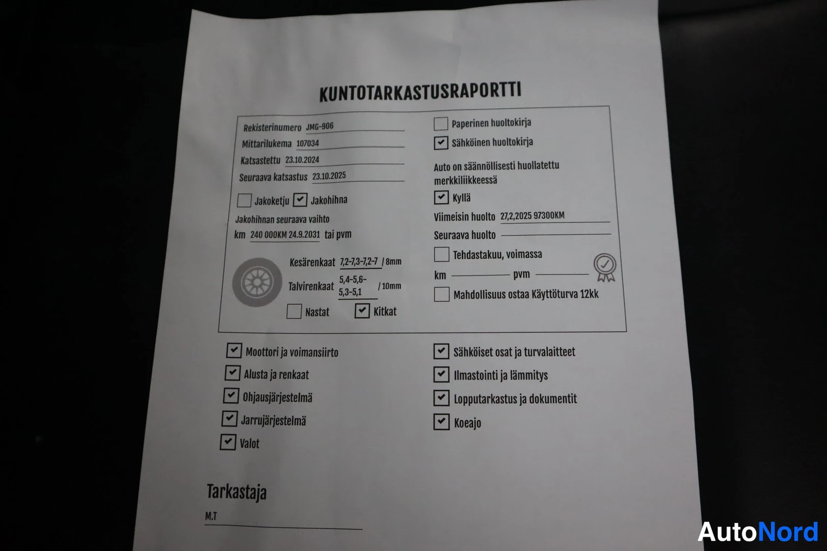 Muu: Kuntotarkastusraportti, jossa rekisterinumero, mittarilukema 107034 ja katsastuspäivämäärät 23.10.2024–23.10.2025.