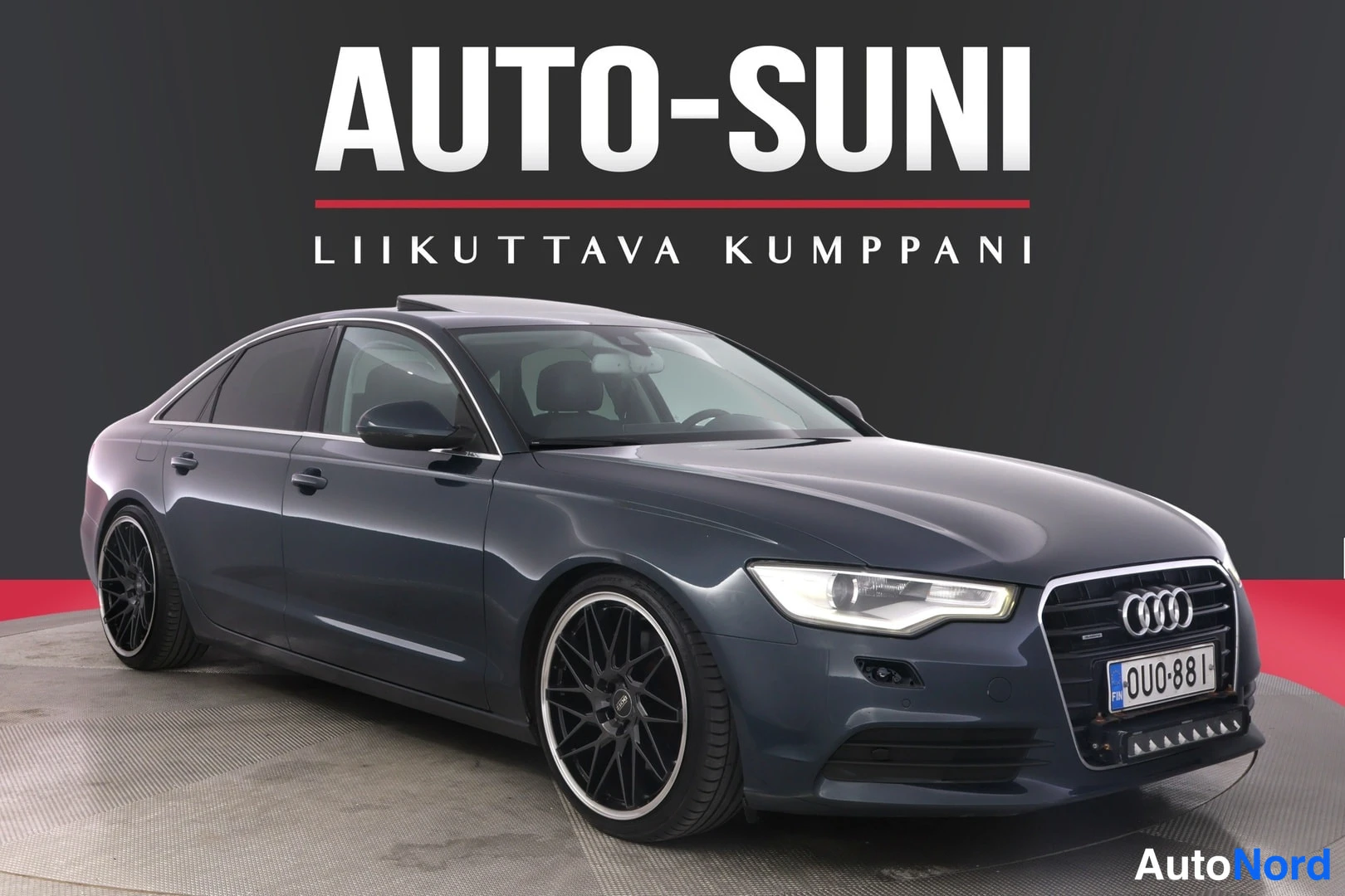 Harmaa Audi A6 2012, etuviisto, keula oikealle, kuva 2