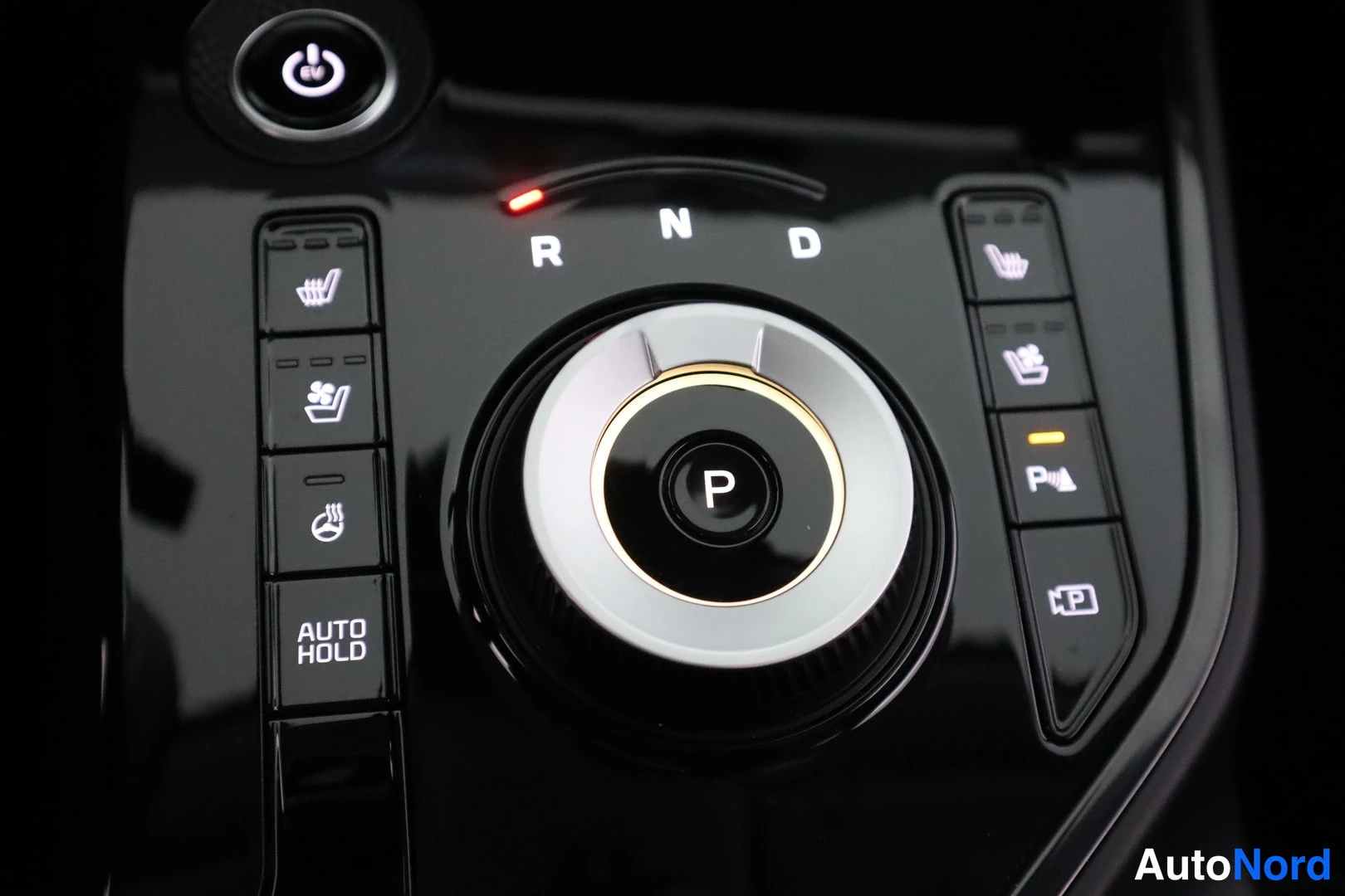 Sininen Kia Niro 2024, kuva 14