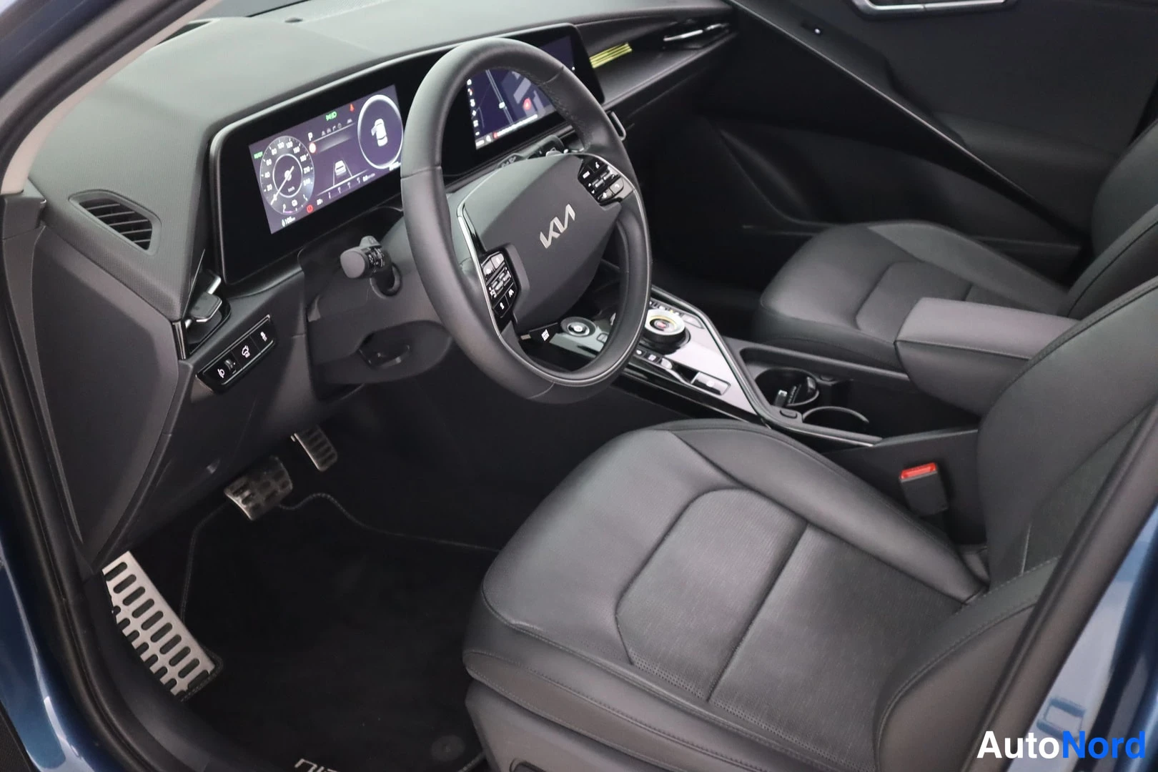 Sininen Kia Niro 2024, kuva 20