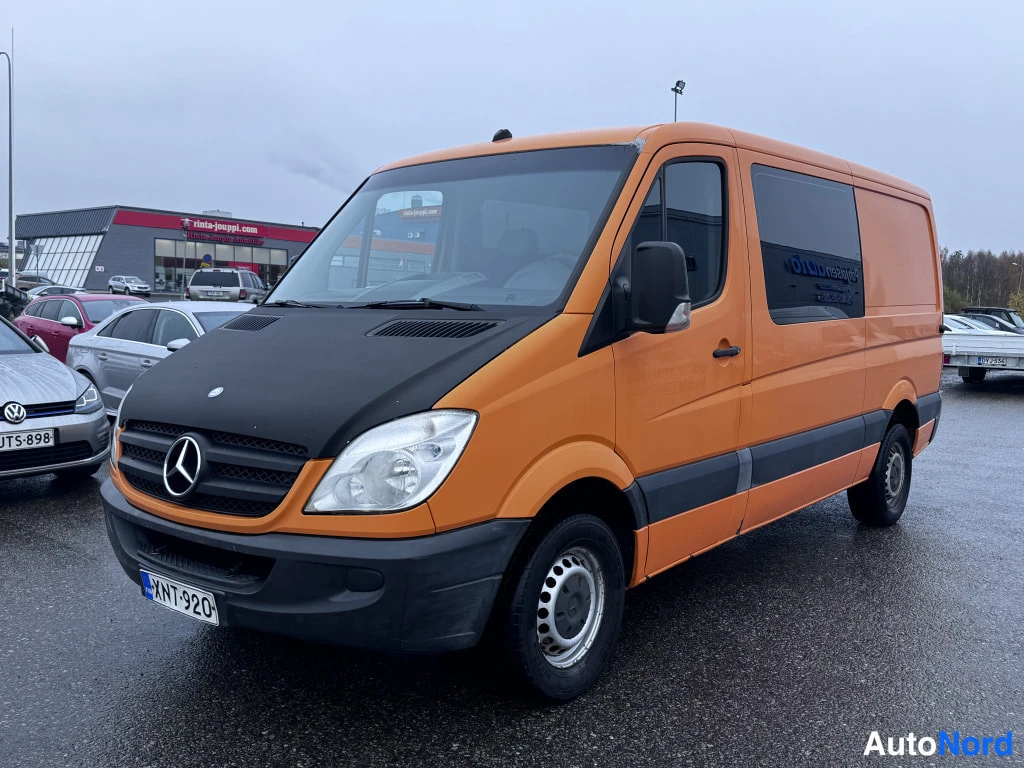 Mercedes-Benz Sprinter 2011