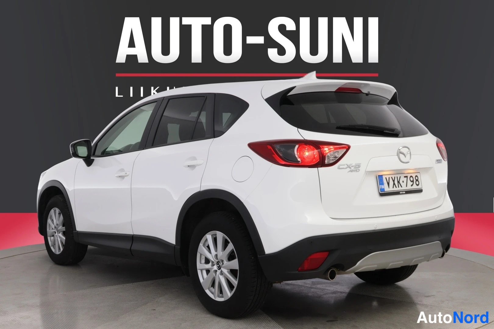 Valkoinen Mazda CX-5 2014, takaviisto, kuva 6
