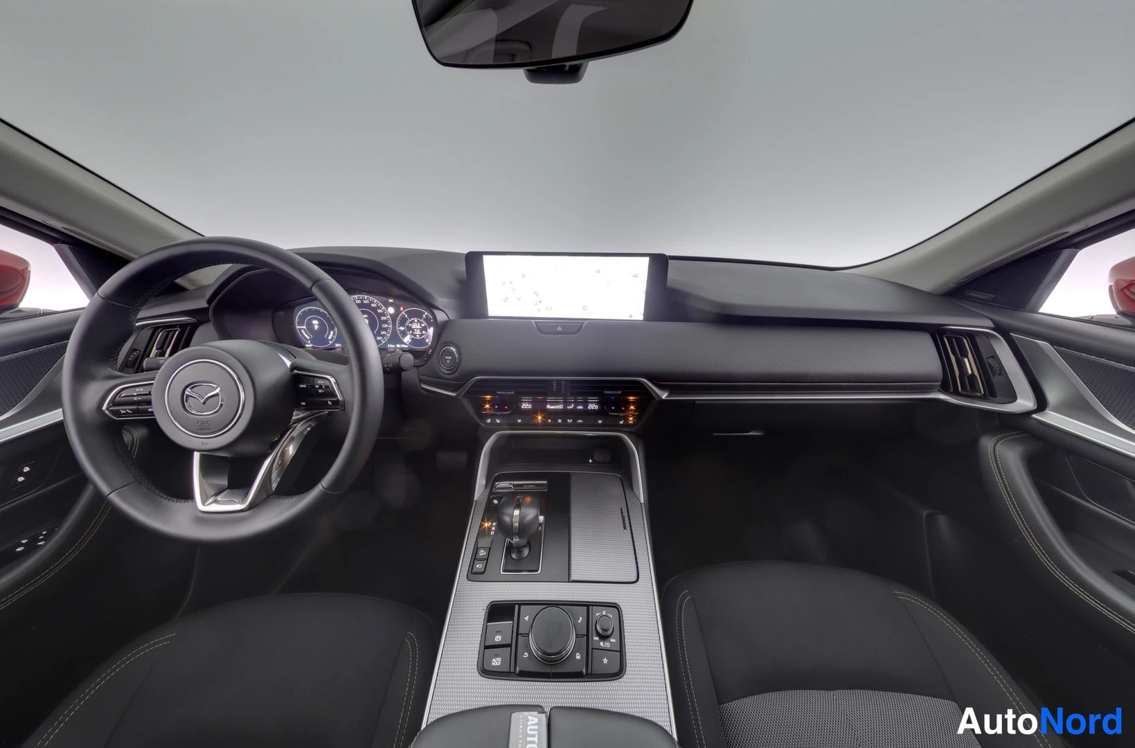 Punainen Mazda CX-60 2022, sivulta, kuva 4