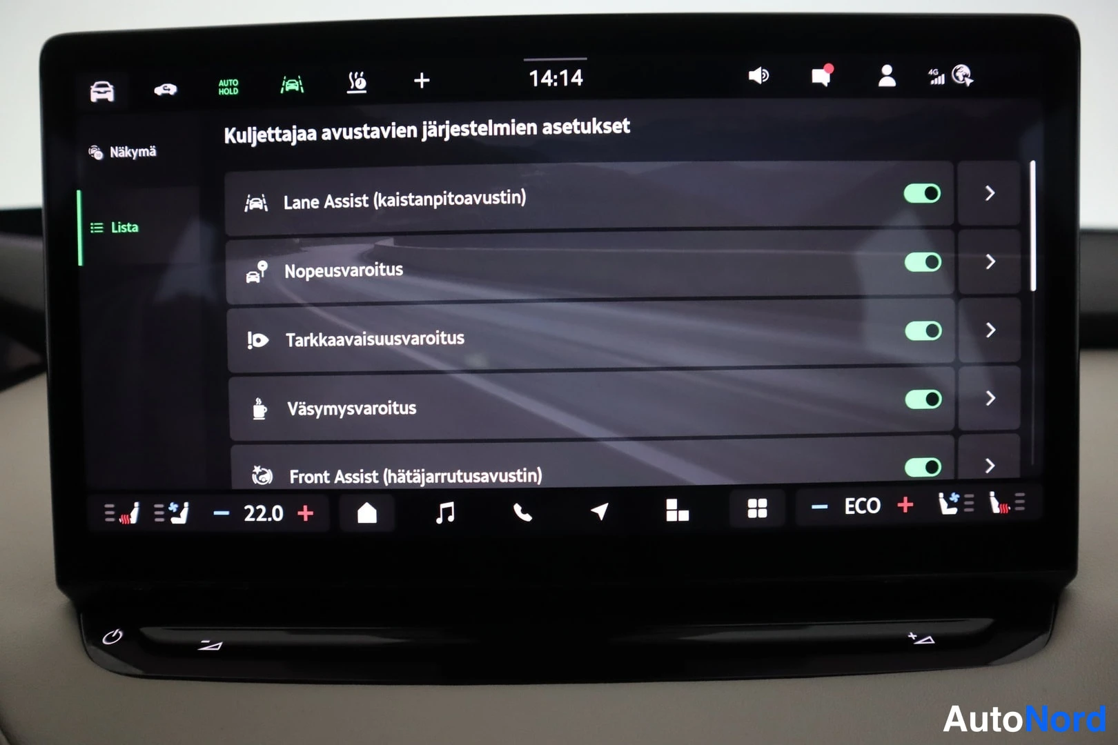 Punainen Skoda Enyaq 2025, kuva 15