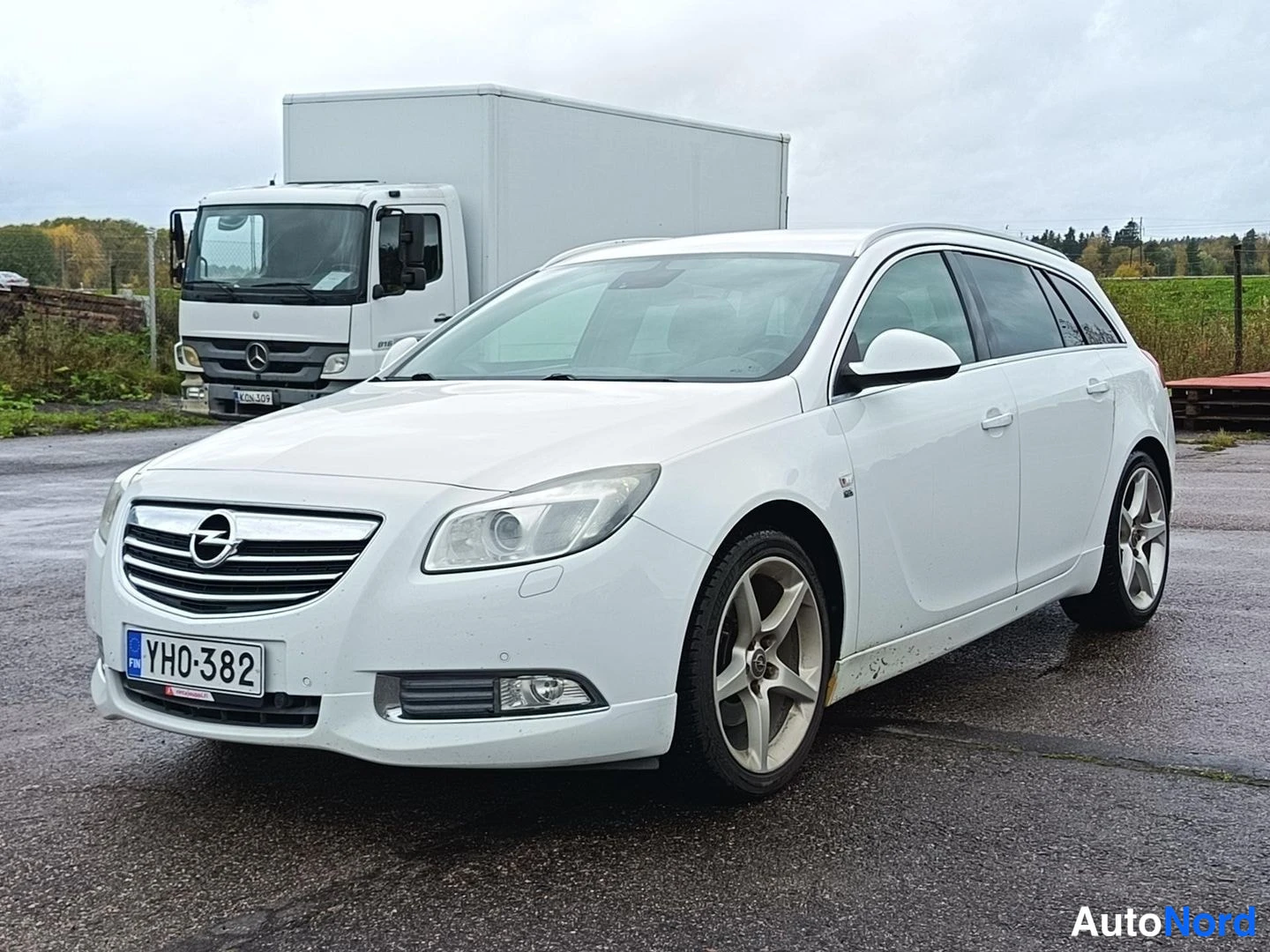Opel Insignia, 2011