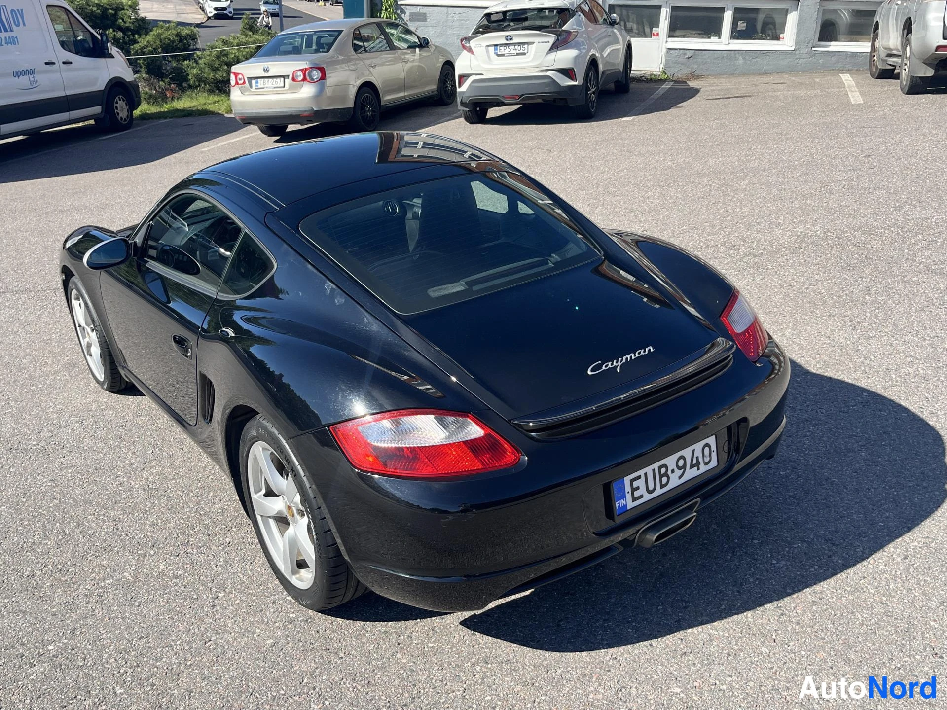 Musta Porsche Cayman 2009, ulkokuva 5