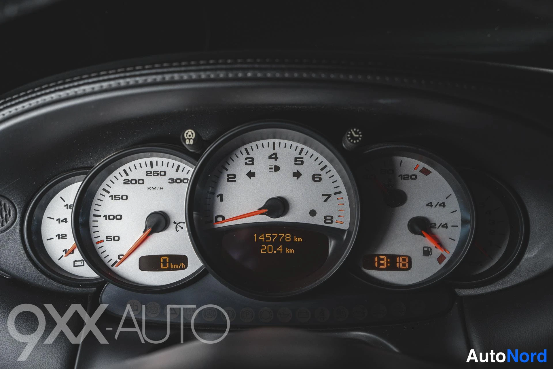 Musta Porsche 911 2003, ulkokuva 29