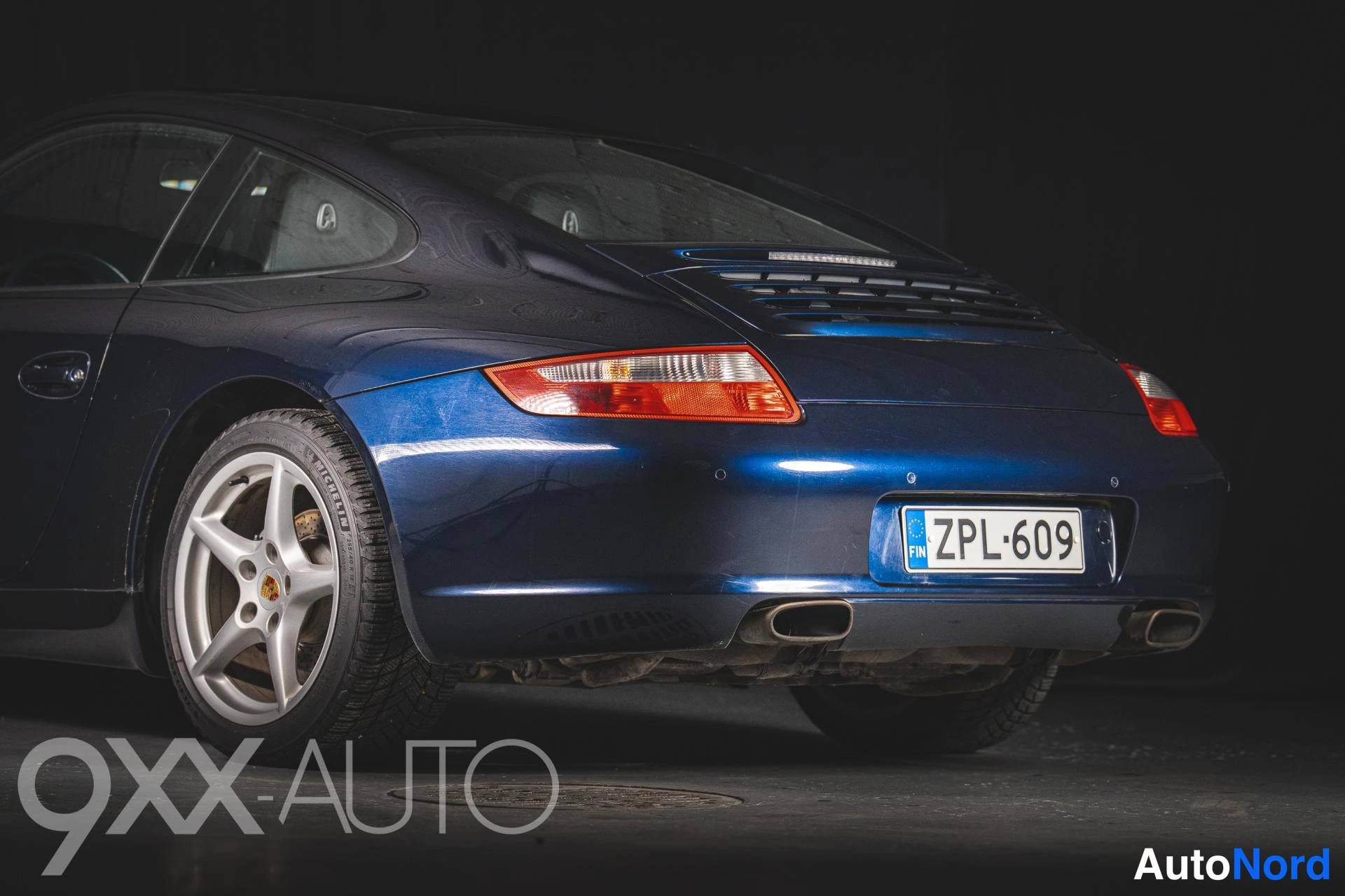 Sininen Porsche 911 2007, ulkokuva 12