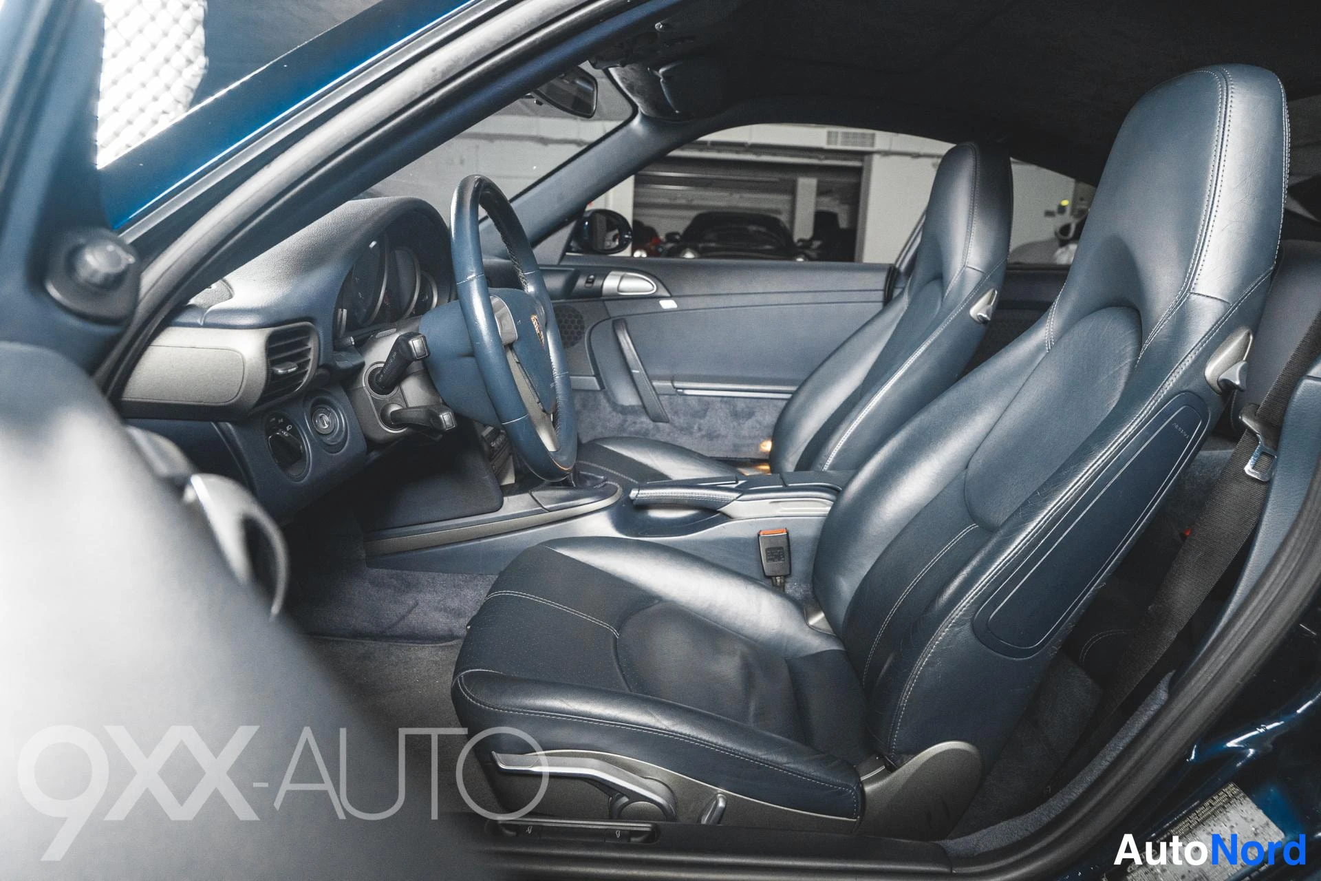Sininen Porsche 911 2007, ulkokuva 15