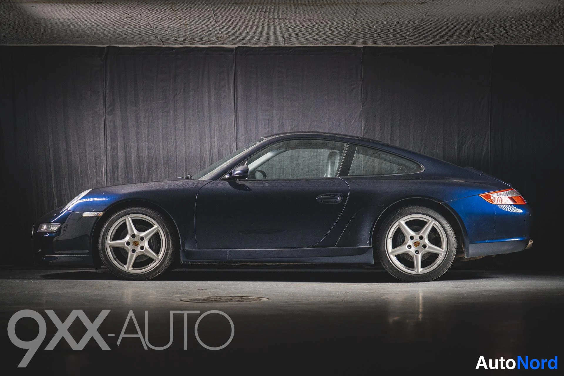 Sininen Porsche 911 2007, ulkokuva 7