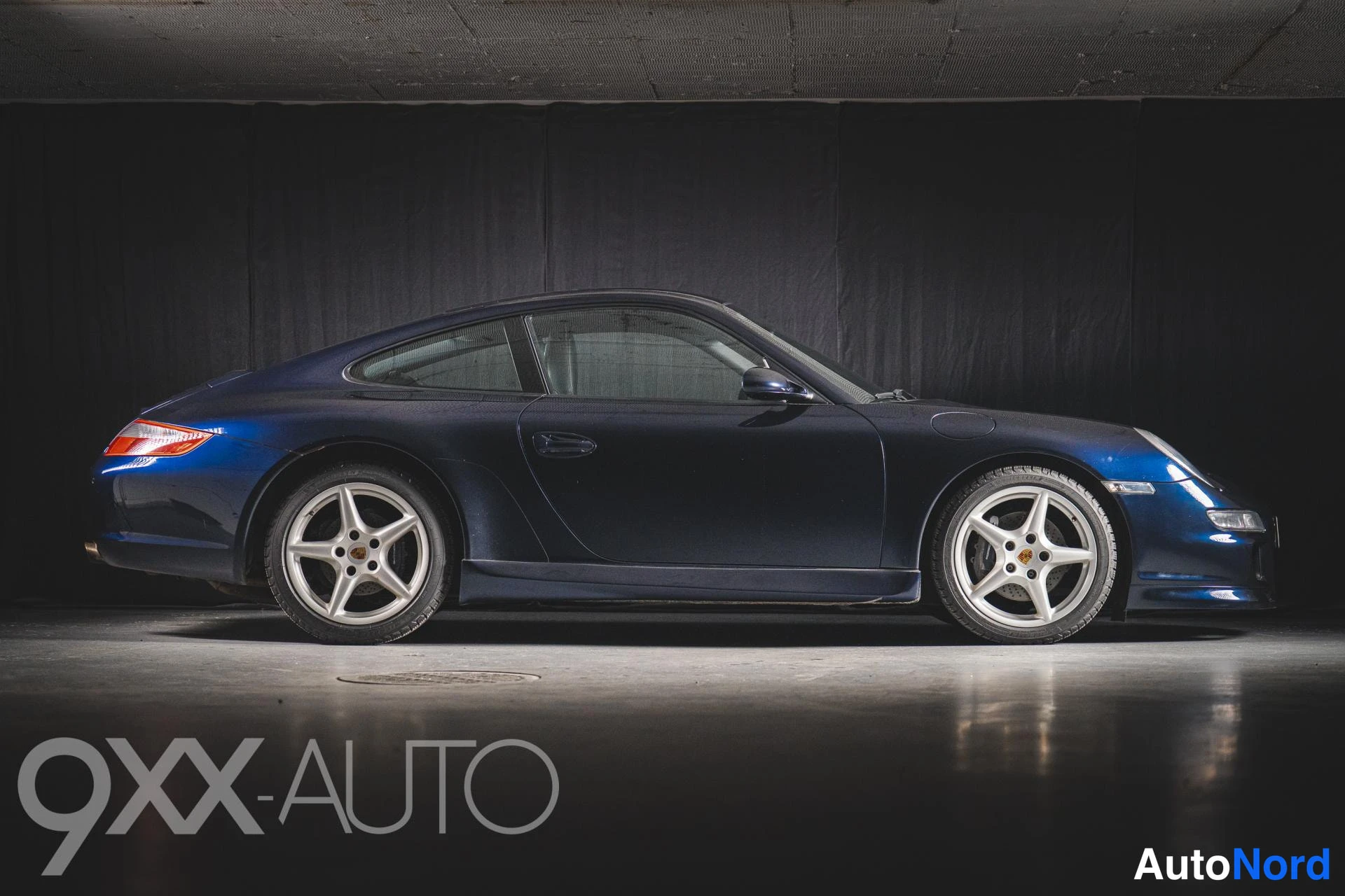 Sininen Porsche 911 2007, ulkokuva 8