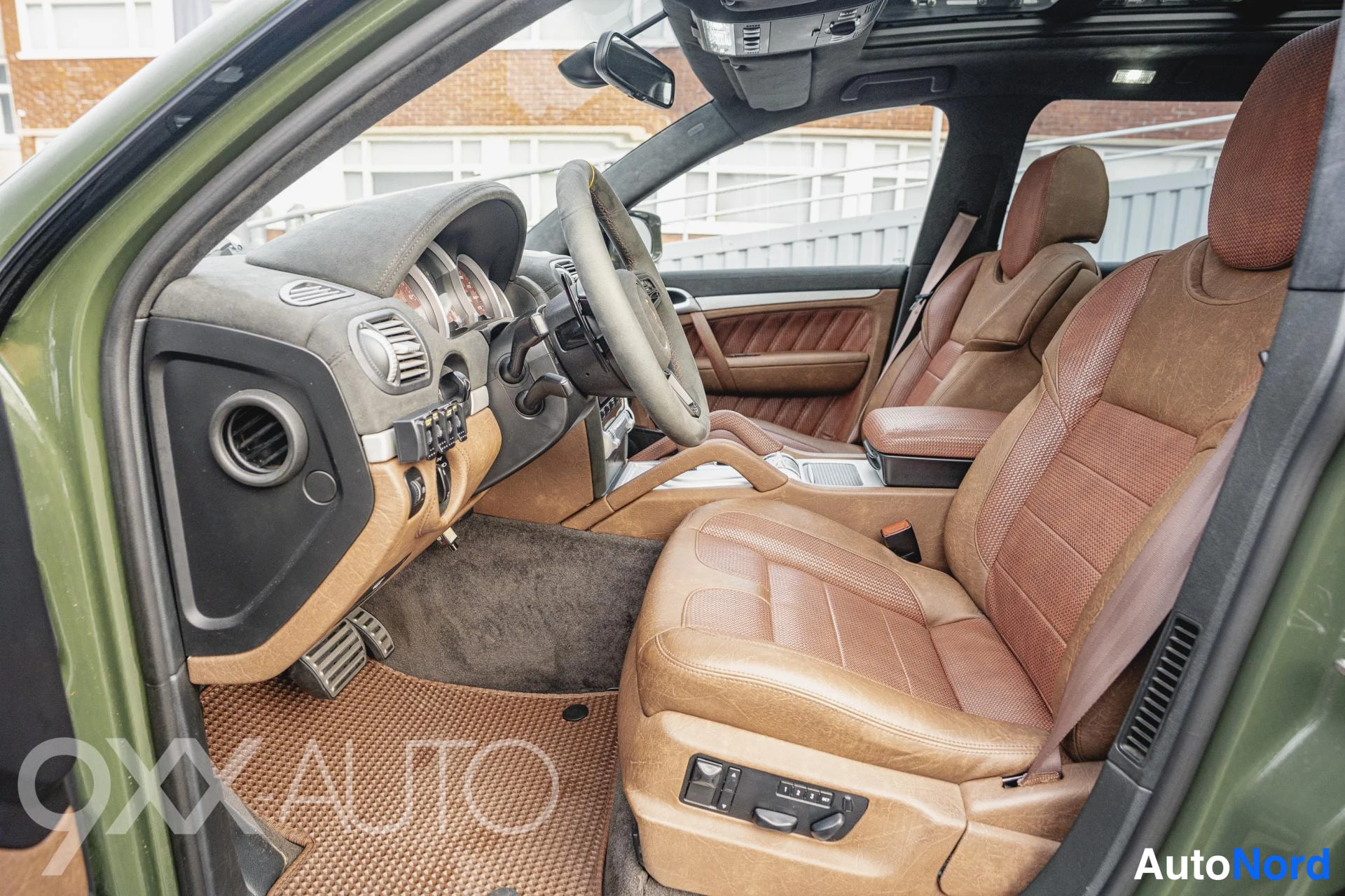 Vihreä Porsche Cayenne 2008, kuva 30