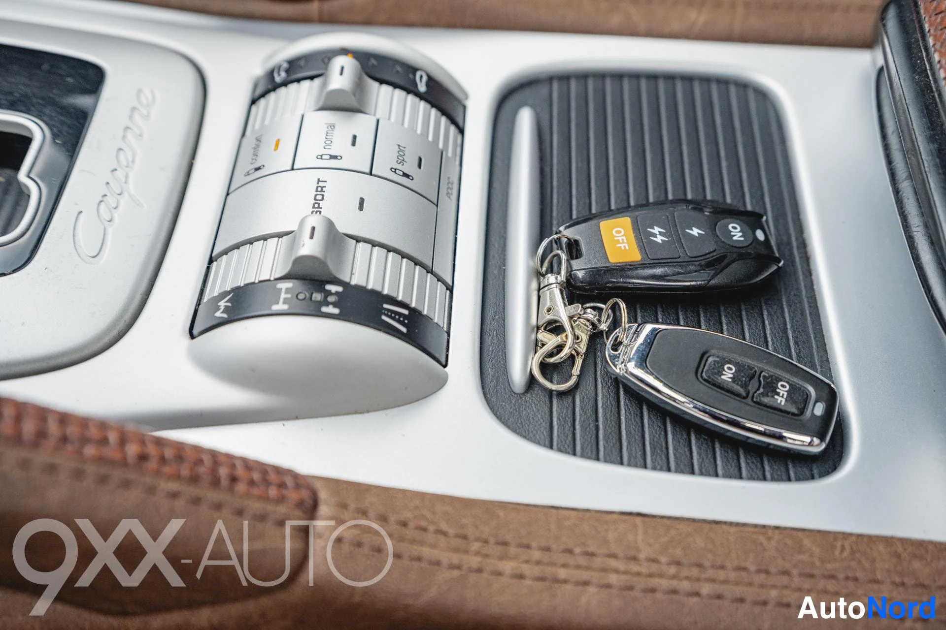 Vihreä Porsche Cayenne 2008, kuva 27