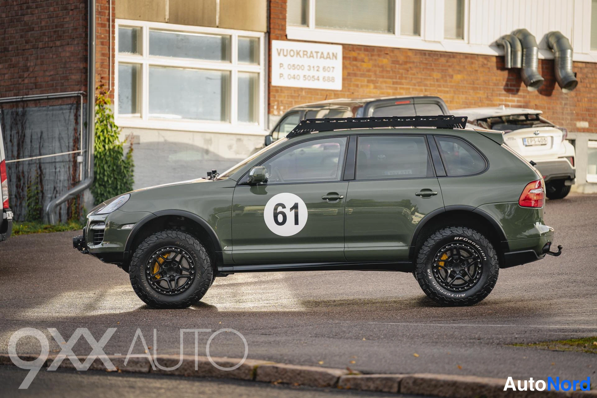 Vihreä Porsche Cayenne 2008, kuva 7