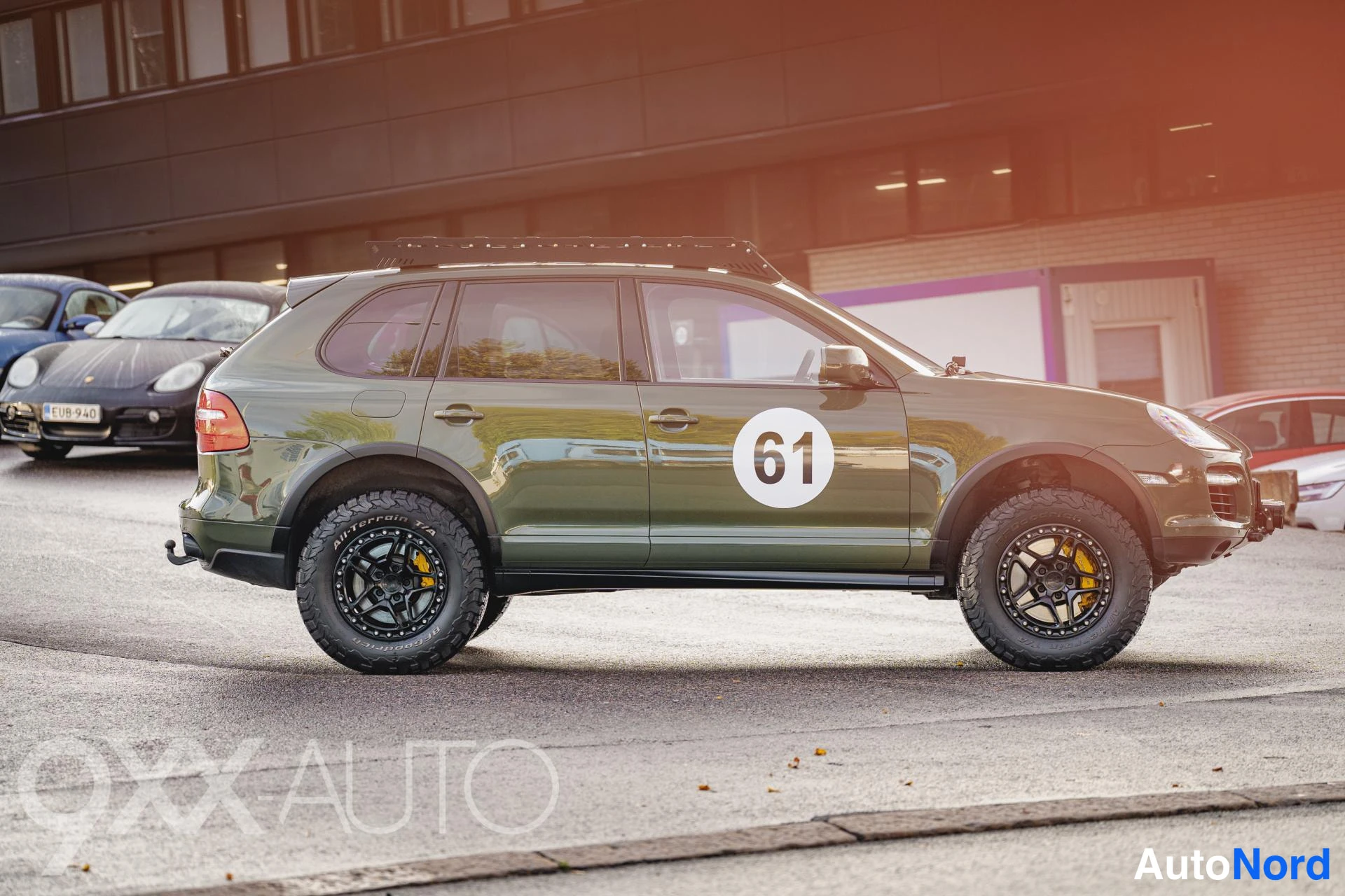 Vihreä Porsche Cayenne 2008, kuva 12