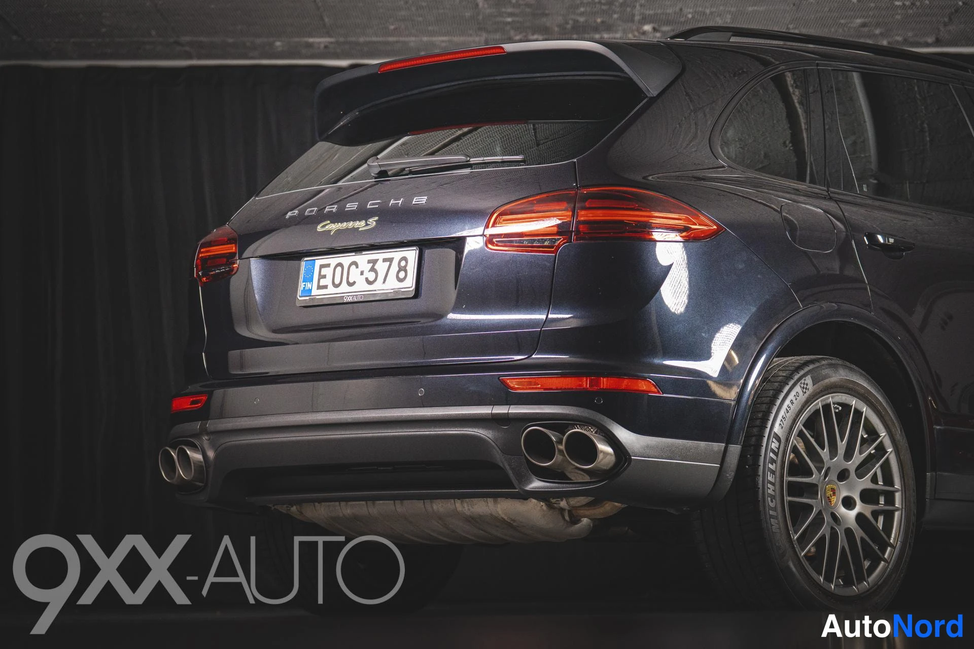 Musta Porsche Cayenne 2017, kuva 13