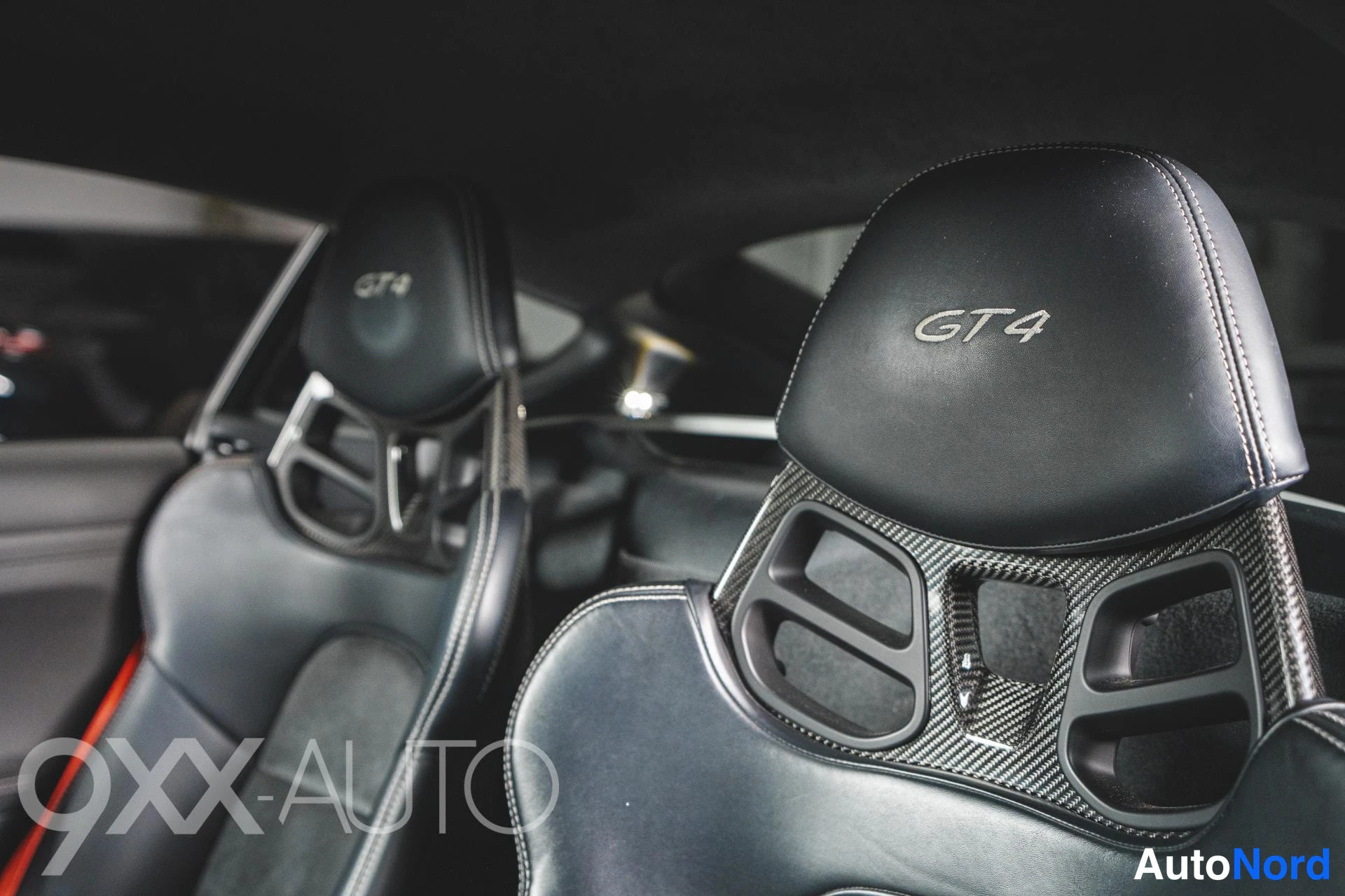 Musta Porsche Cayman 2016, ulkokuva 26