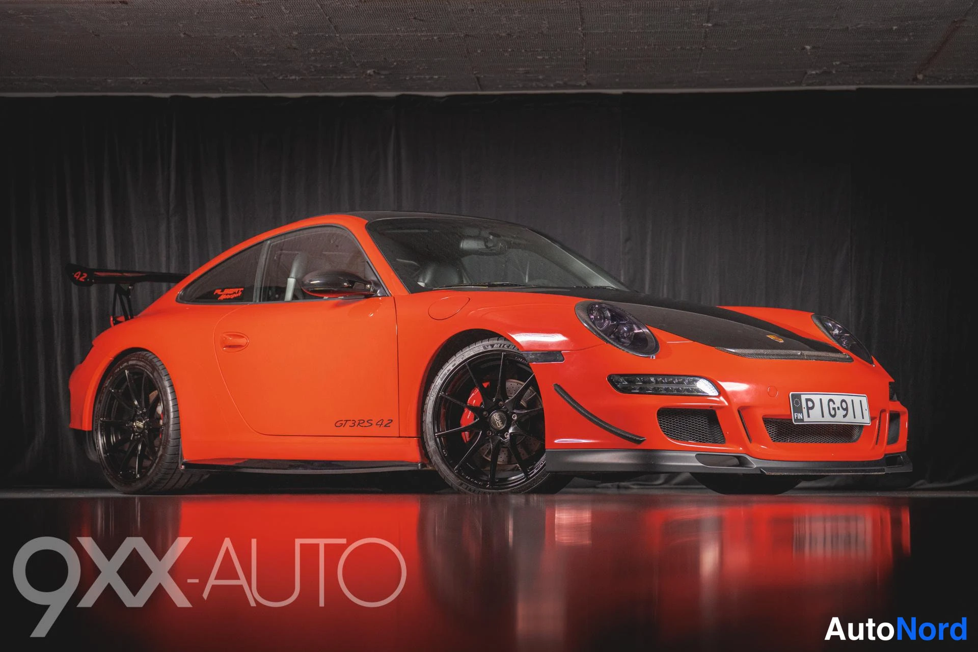Hopea Porsche 997 2005, ulkokuva 1
